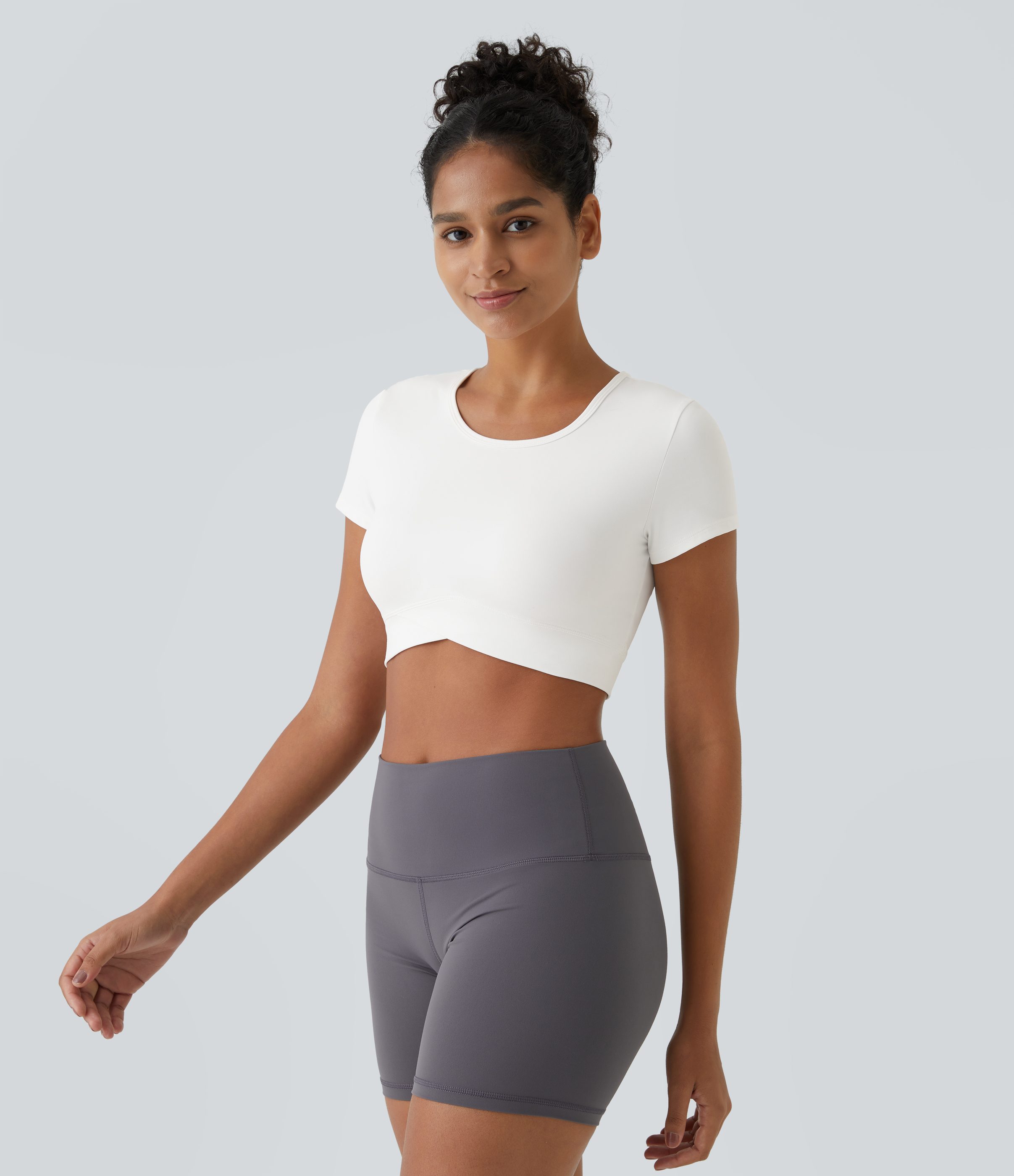 Halara Cloudfulв„ў Fabric Crossover Hem Cropped Sports Top  - White - M 