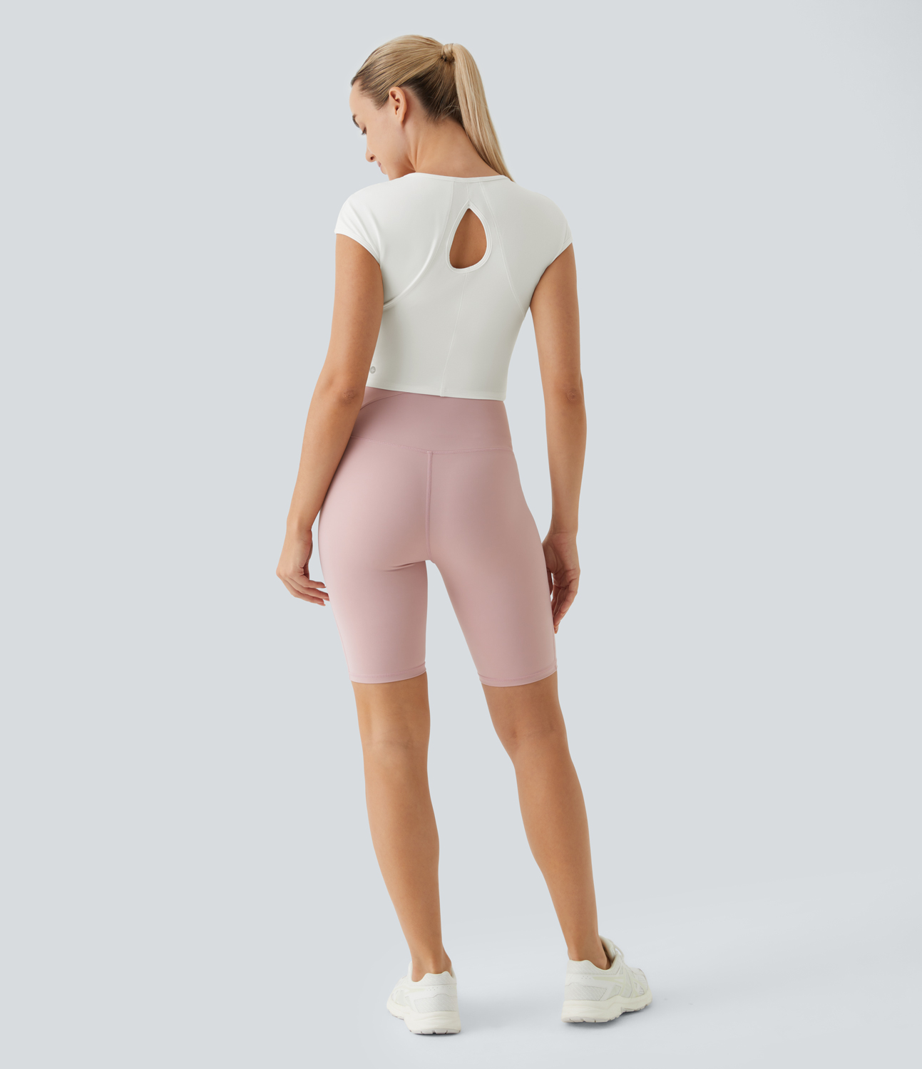 Halara Softlyzeroв„ў Sweetheart Neck Cut Out Cropped Slim Yoga Sports Top-UPF50+  - White - S 
