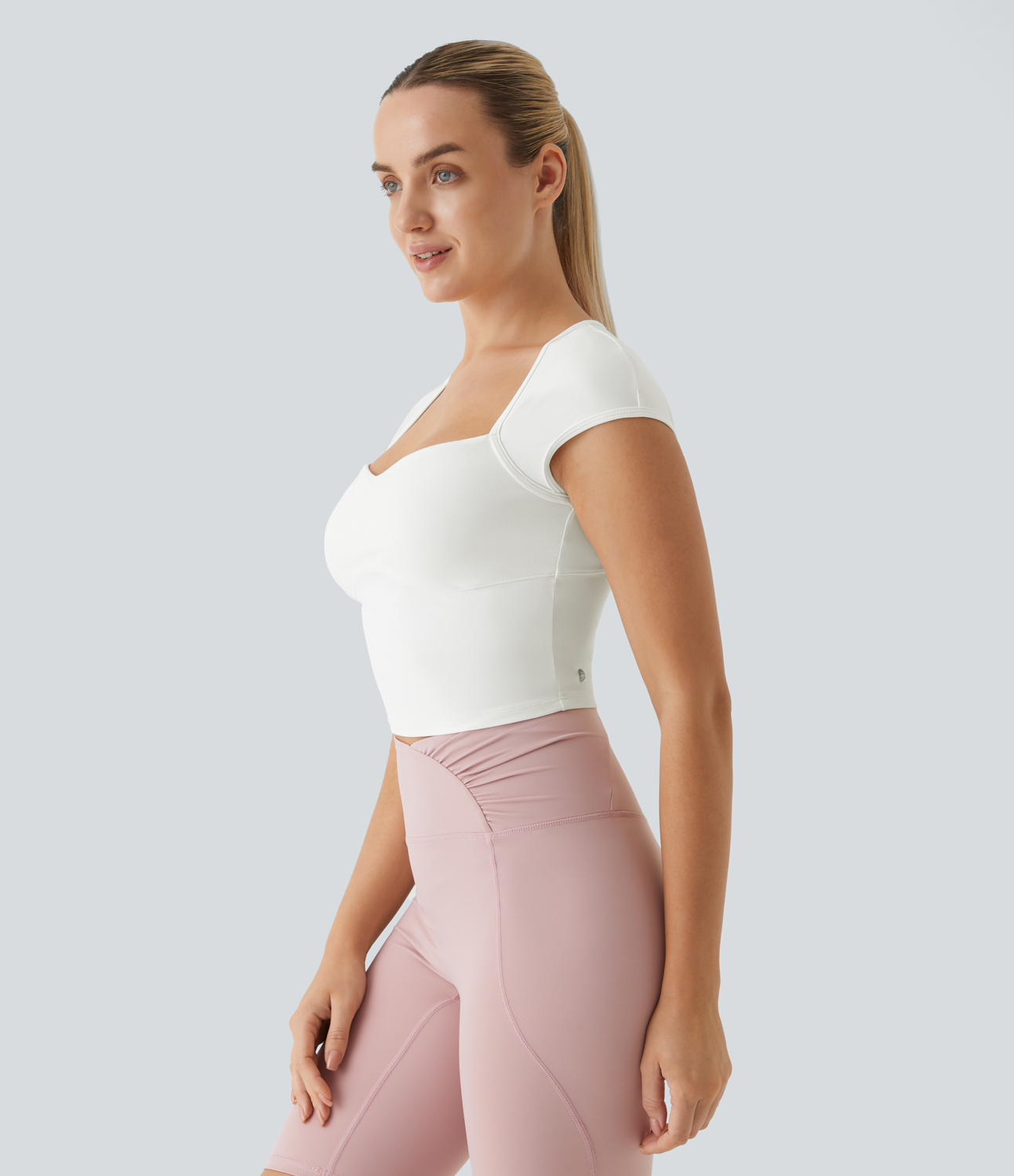 Halara Softlyzeroв„ў Sweetheart Neck Cut Out Cropped Slim Yoga Sports Top-UPF50+  - White - S 