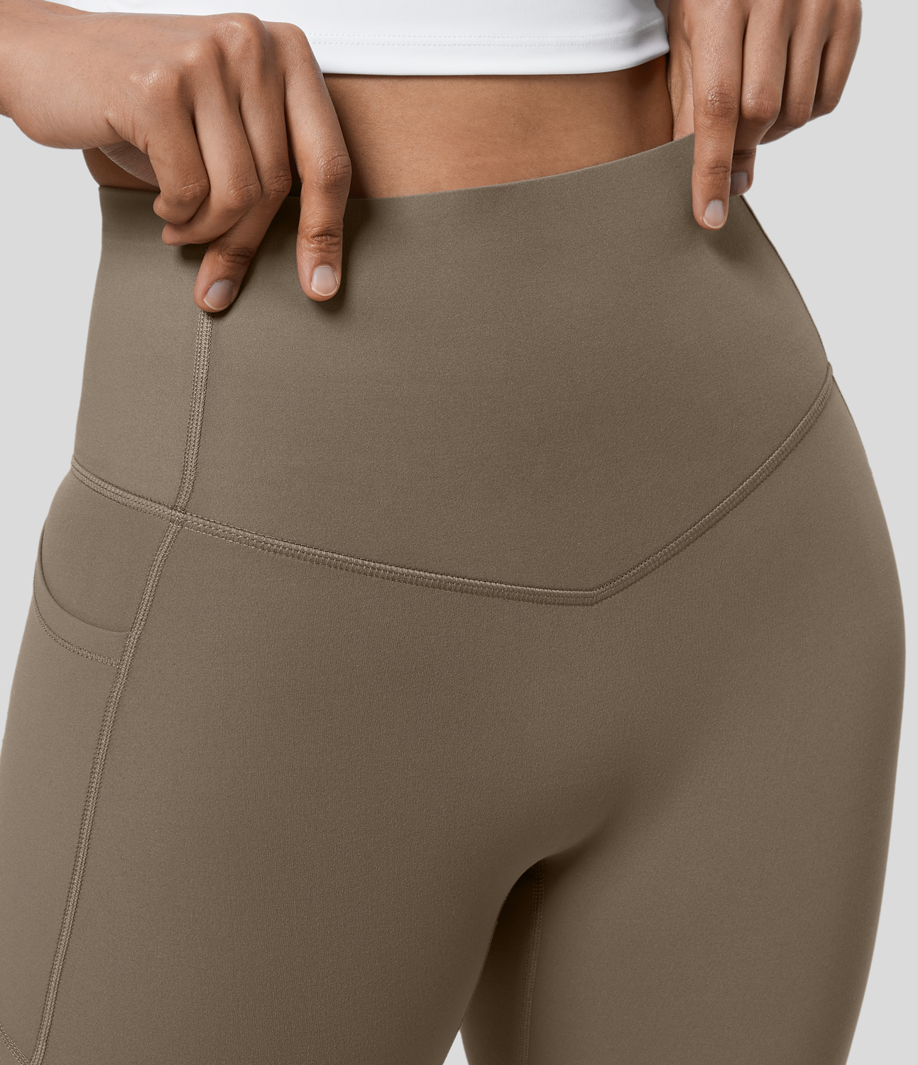 Halara SoCinched High Waisted Tummy Control Side Pocket Shaping Training Biker Shorts 7``  - Dawn Brown - L biker shorts women 