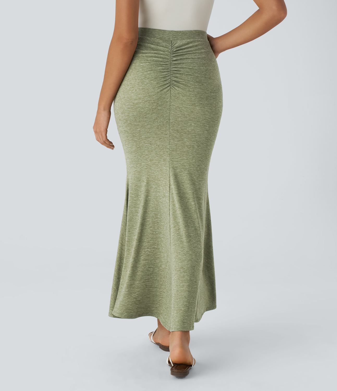 

Halara High Waisted Ruched Bodycon Mermaid Maxi Resort Skirt - Light Green Floral Yarn