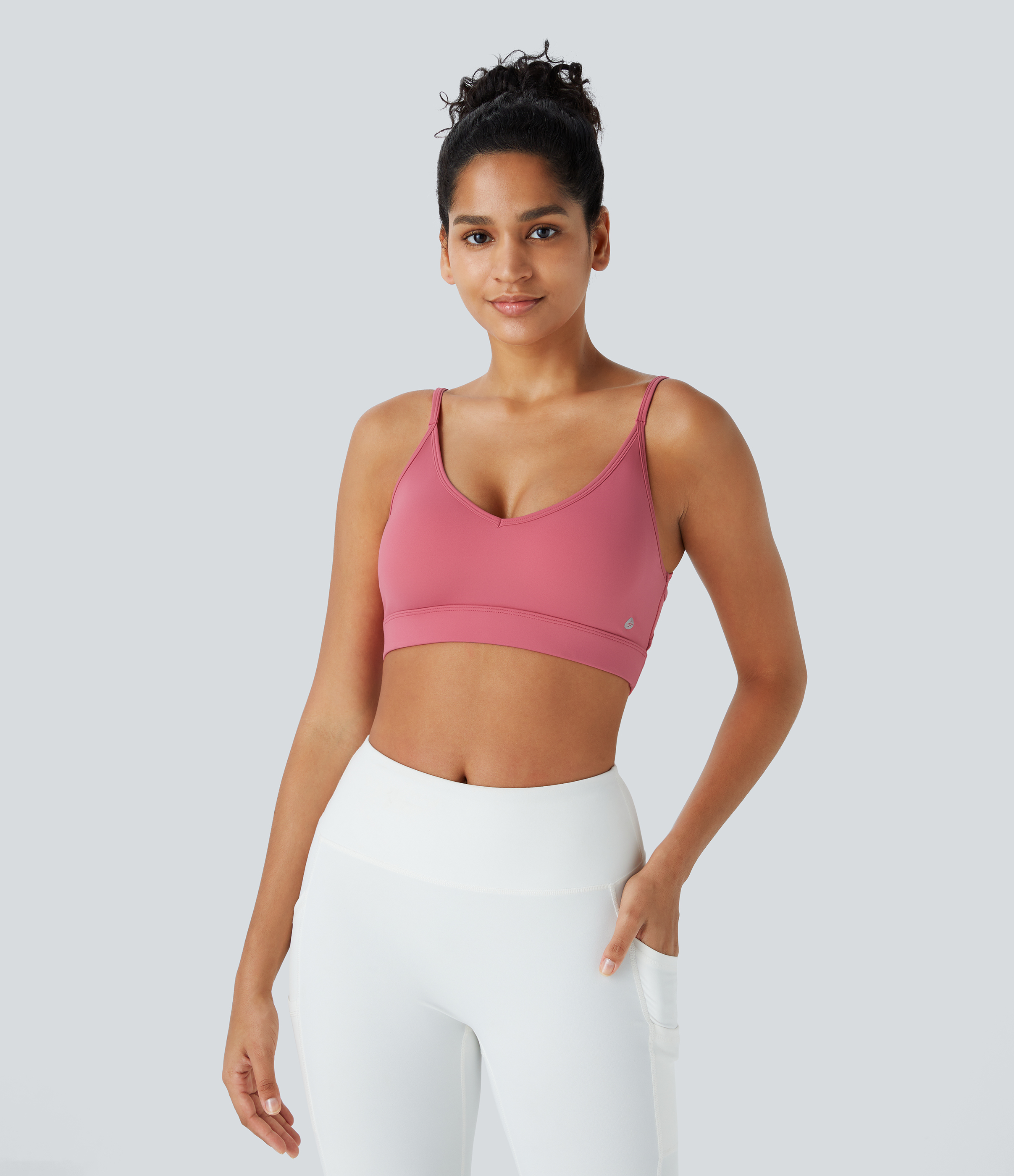 Halara  Softlyzeroв„ў Airy Low Support Backless Crisscross Contrast Mesh Cool Touch Yoga Sports Bra-UPF50+  - Begonia Rouge - L push up bra 