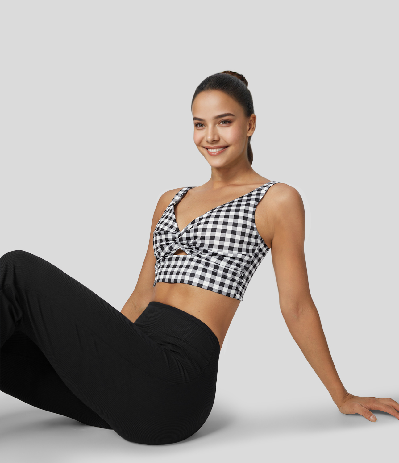 Halara Low Support Twisted Cut Out Backless Vintage Plaid Yoga Sports Bra  - White Black Plaid - XS push up bra strapless bra backless bra 