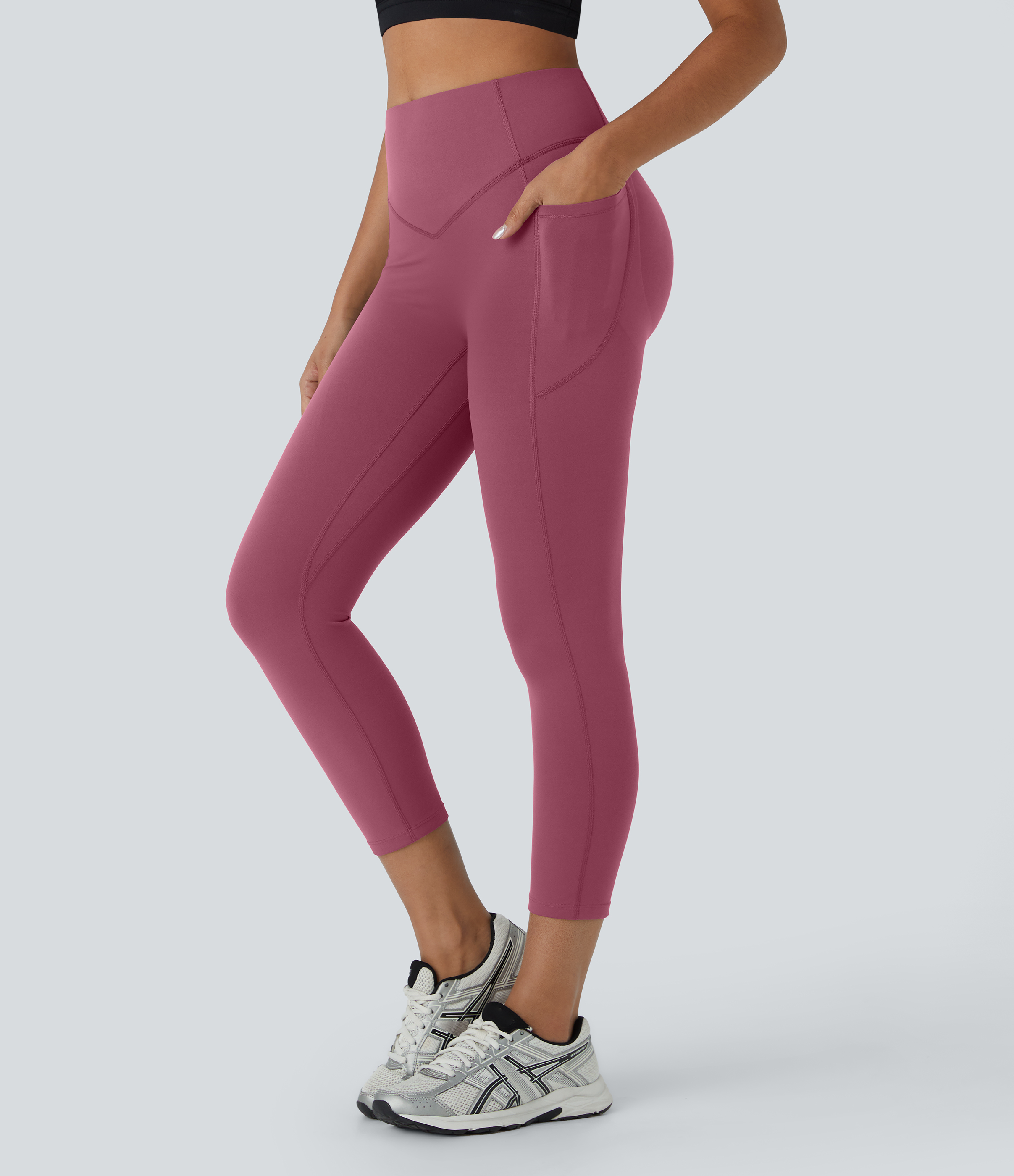 Halara SoCinched High Waisted Butt Lifting Tummy Control Side Pocket Shaping Capri Training UltraSculpt Leggings  - Evening Red - XS 