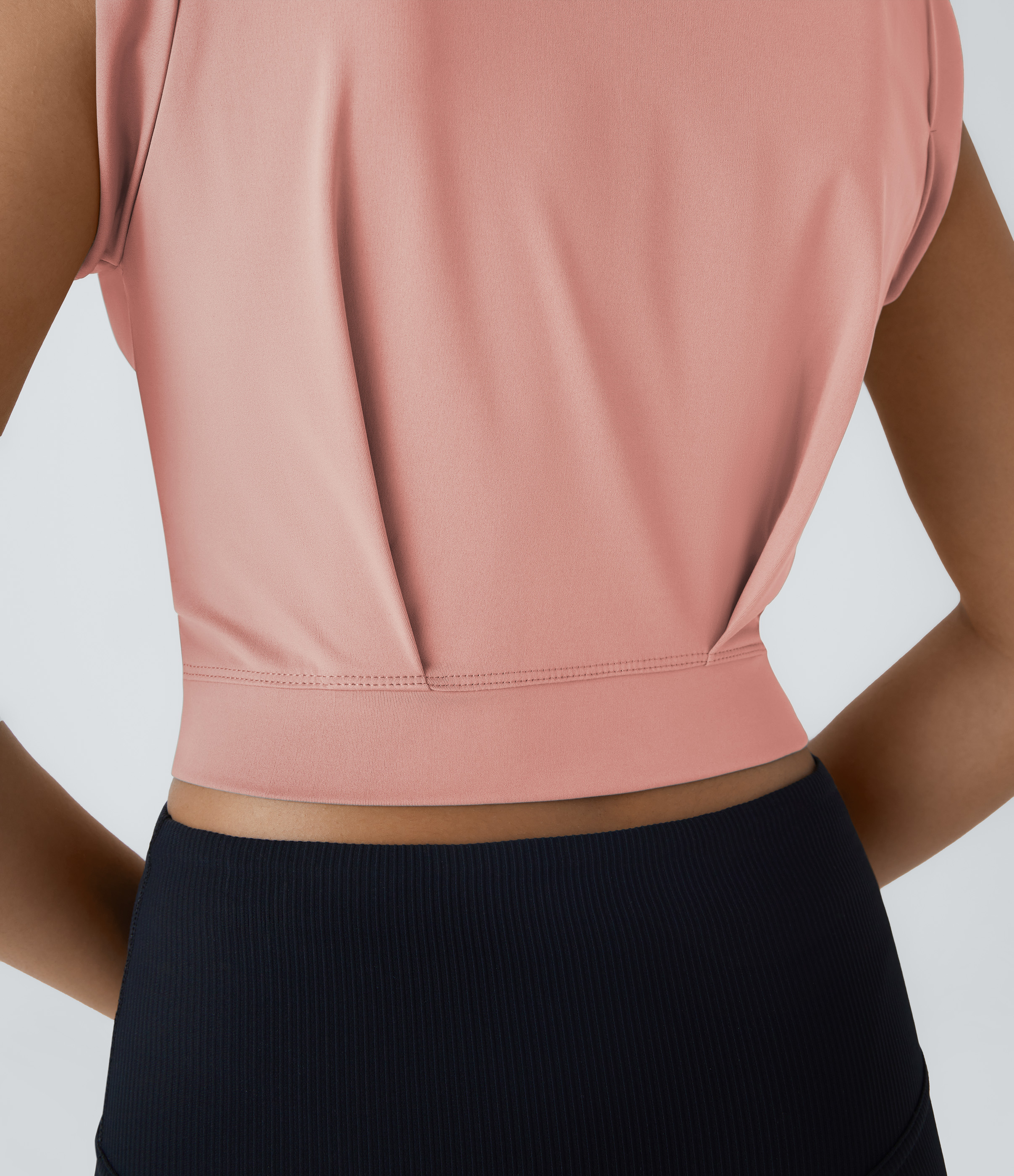 Halara Crew Neck Sleeveless Cropped Yoga Tank Top Tank Top - Blossom - S golf tops halter top tunic tops sleeveless tops backless top 