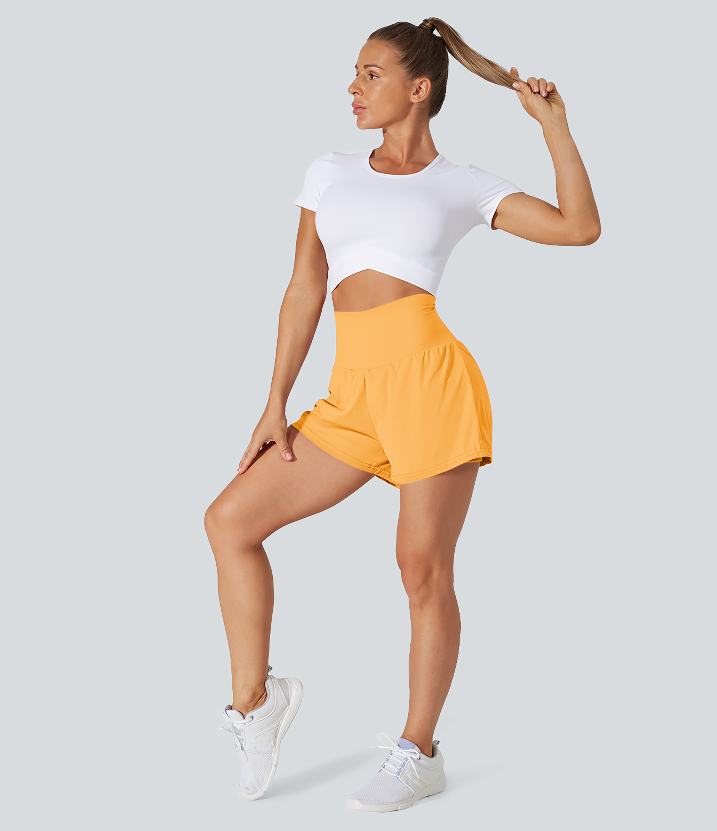 Halara Super High Waisted Back Pocket & Side Hidden Pocket 2-in-1 Yoga Shorts 2.5