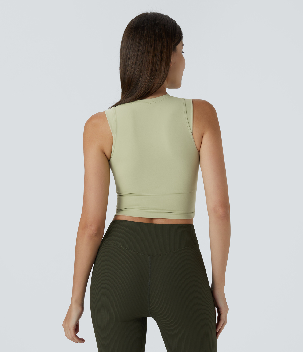 Halara Padded Ruched Workout Cropped Tank Top Tank Top - Spring Green - M golf tops halter top tunic tops sleeveless tops backless top 