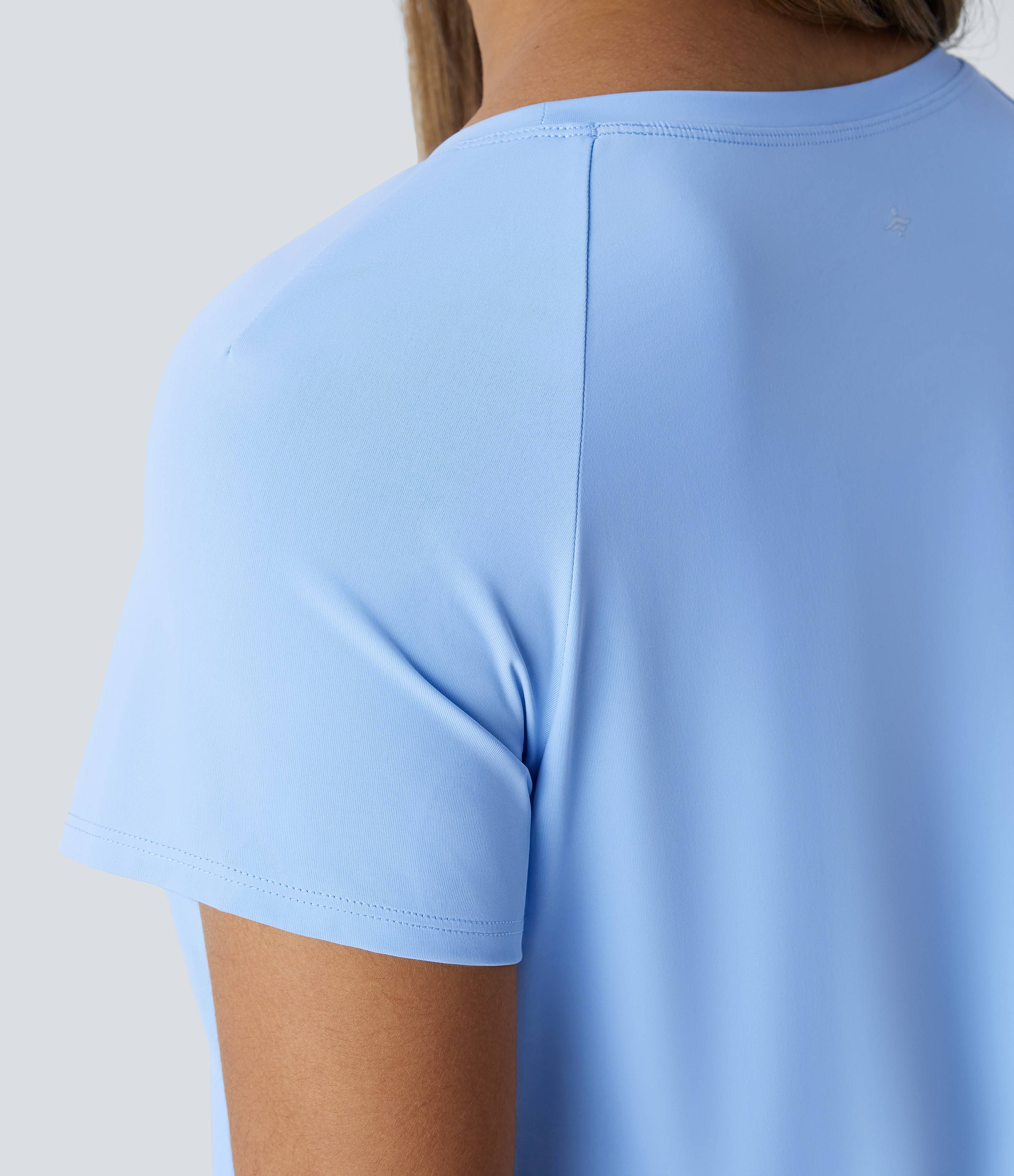 Halara Boat Neck Short Sleeve Cut Out Split Cool Touch Workout Sports Top  - Sky Blue - M 