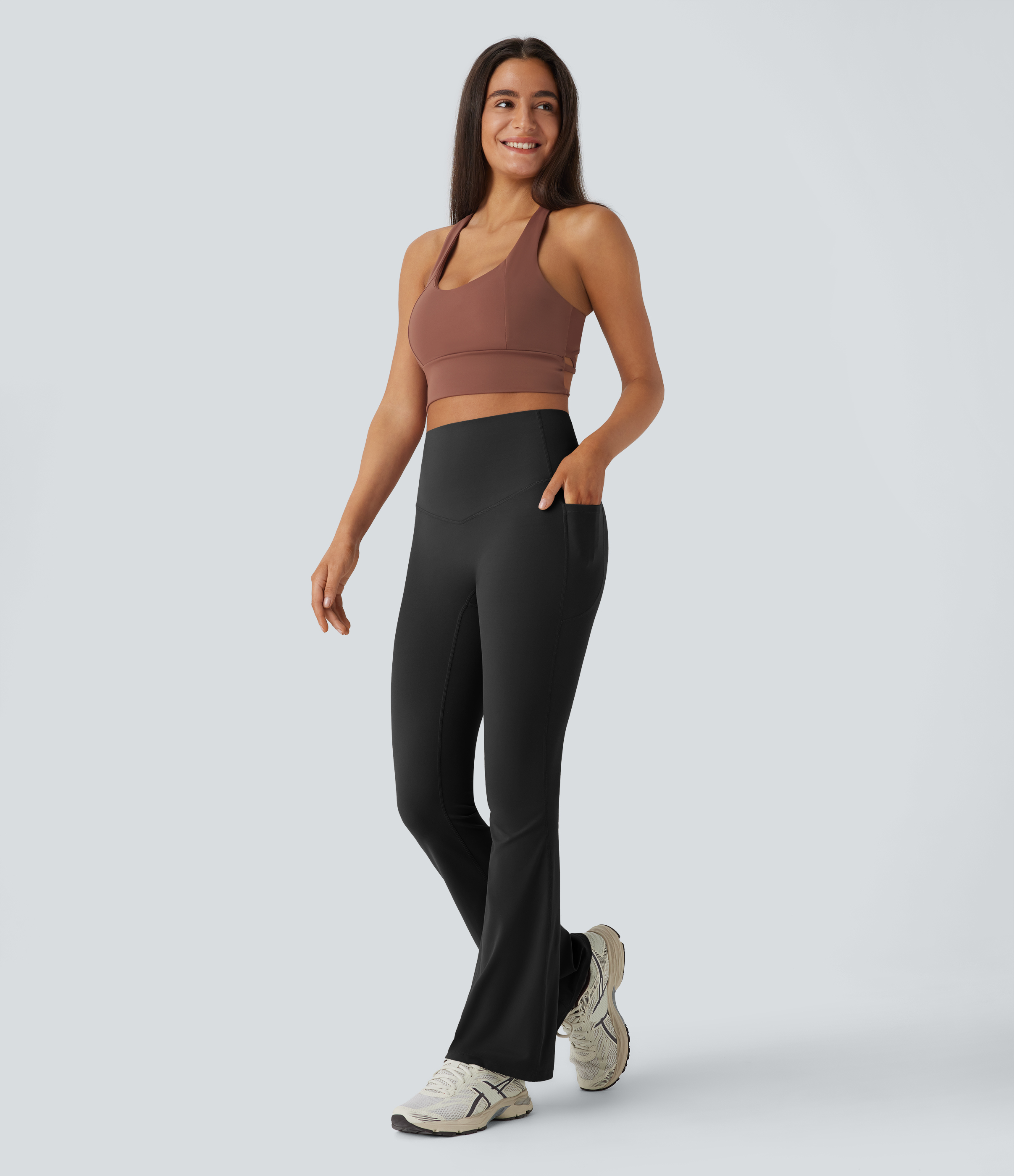 Halara SoCinched High Waisted Tummy Control Side Pocket Shaping Yoga UltraSculpt Bootcut Leggings  - Black - L(regular) gym leggings 
