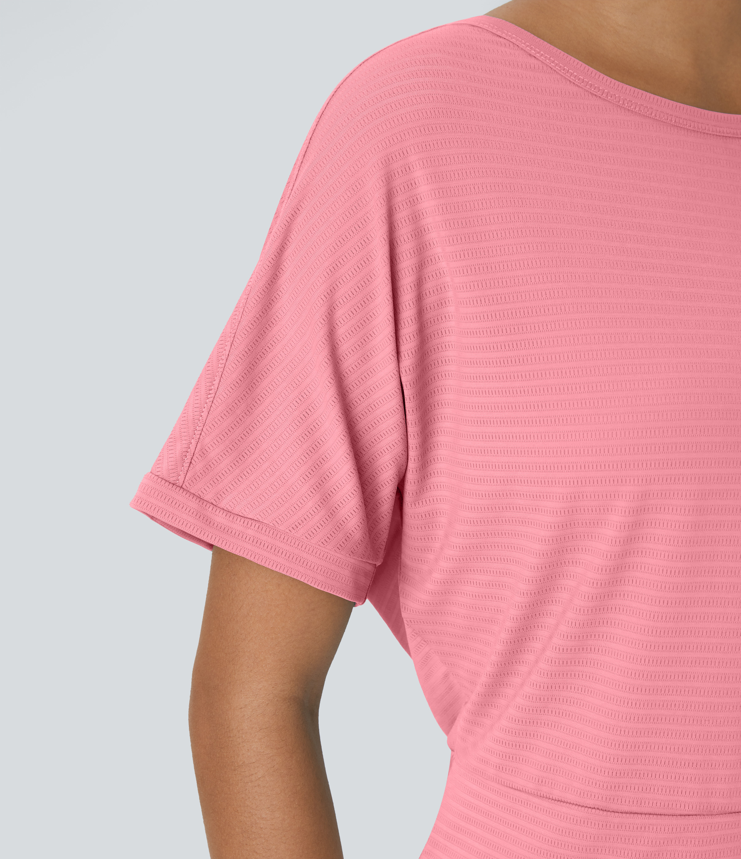 Halara Short Sleeve Twisted Cut Out Yoga Sports Top  - Dianthus - S 