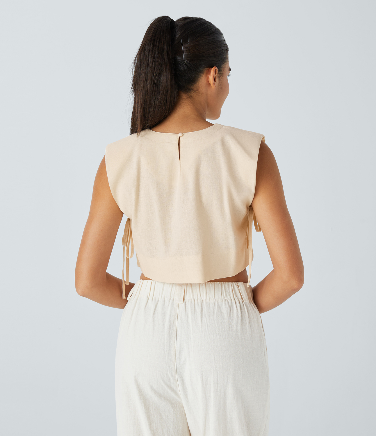 Halara Shoulder Pads Keyhole Back Tie Side Cropped Linen-Blend Resort Vest Tank Top - Whitecap Gray - XL golf tops halter top tunic tops 