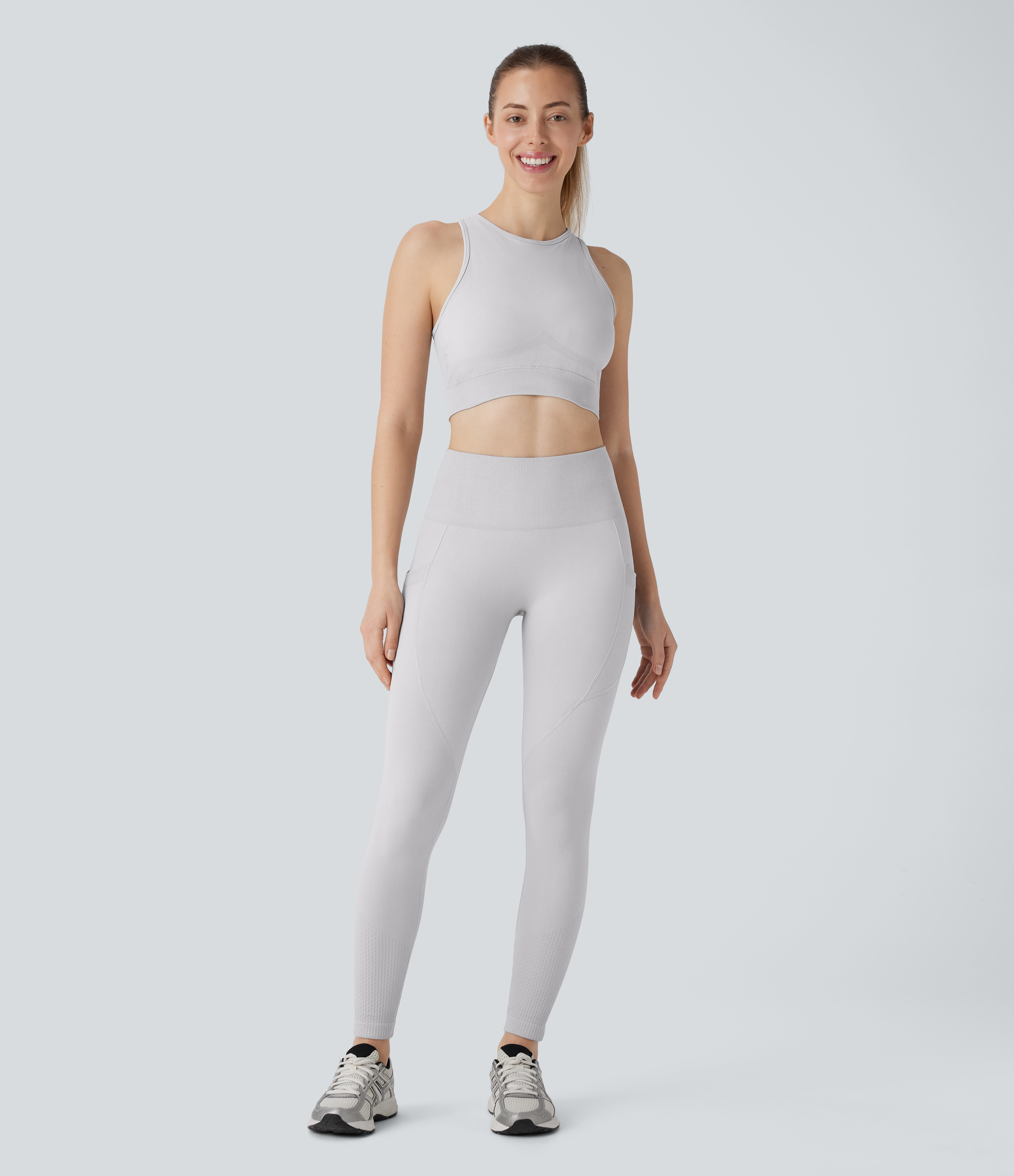Halara Seamless Flow High Waisted Tummy Control Butt Lifting Side Pocket 7/8 Yoga Leggings  - Barely Blue - S(7/8) gym leggings 