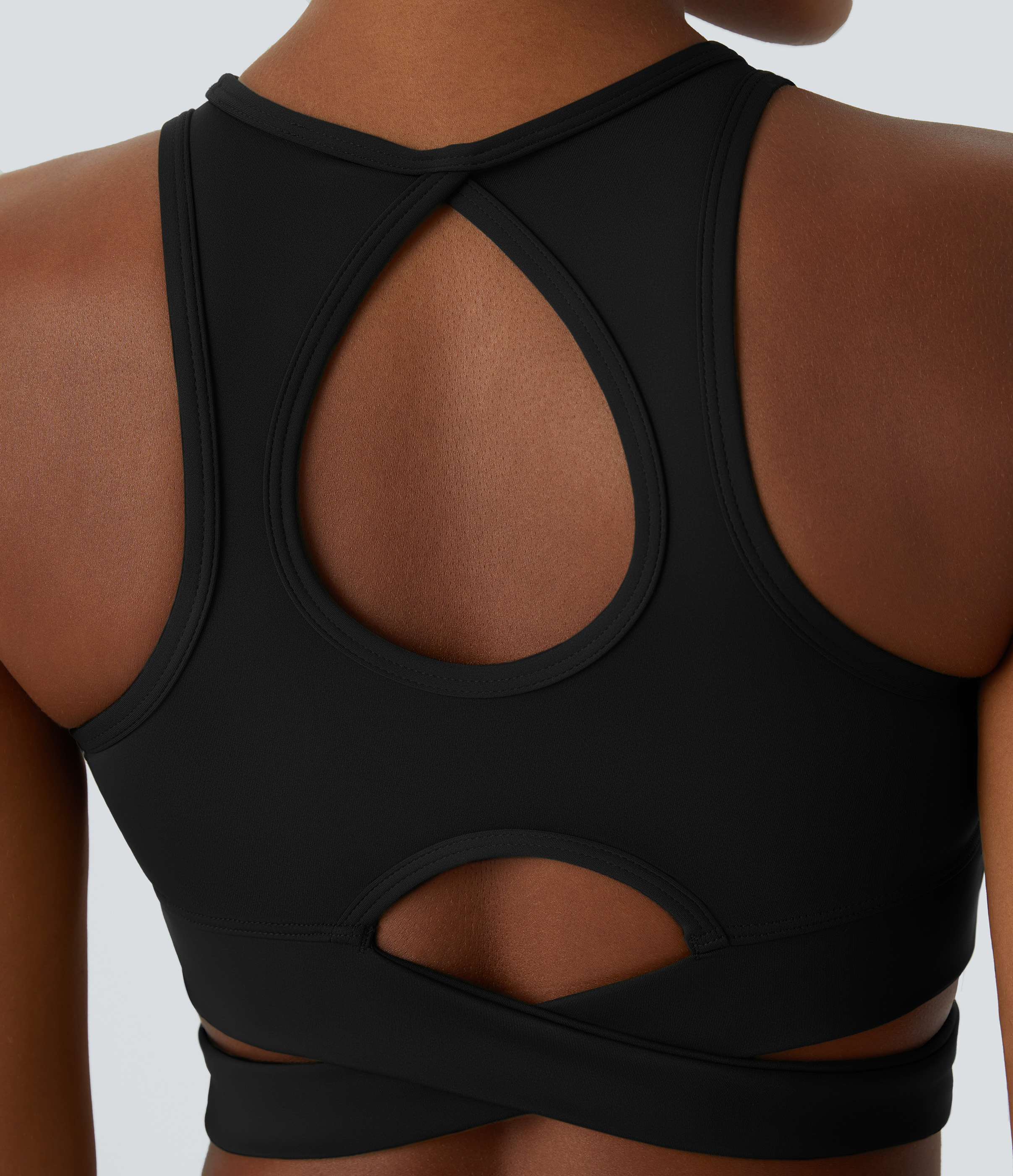 Halara Round Neck Crossover Hem Cut Out Cropped Yoga Sports Top  - Black - L 