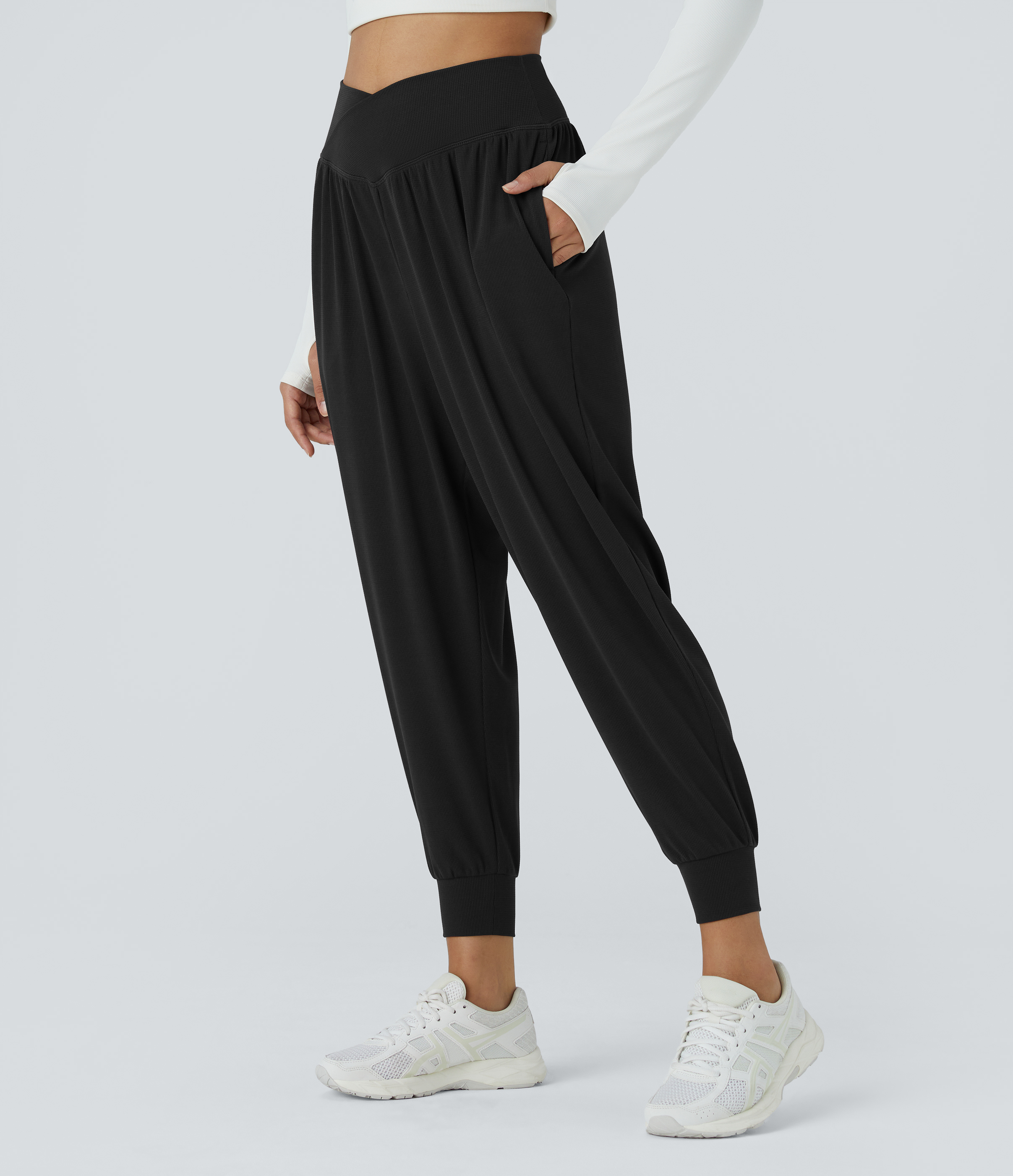 Halara High Waisted Crossover Plicated Side Pocket Waffle Yoga Joggers  - Black - L(regular) 