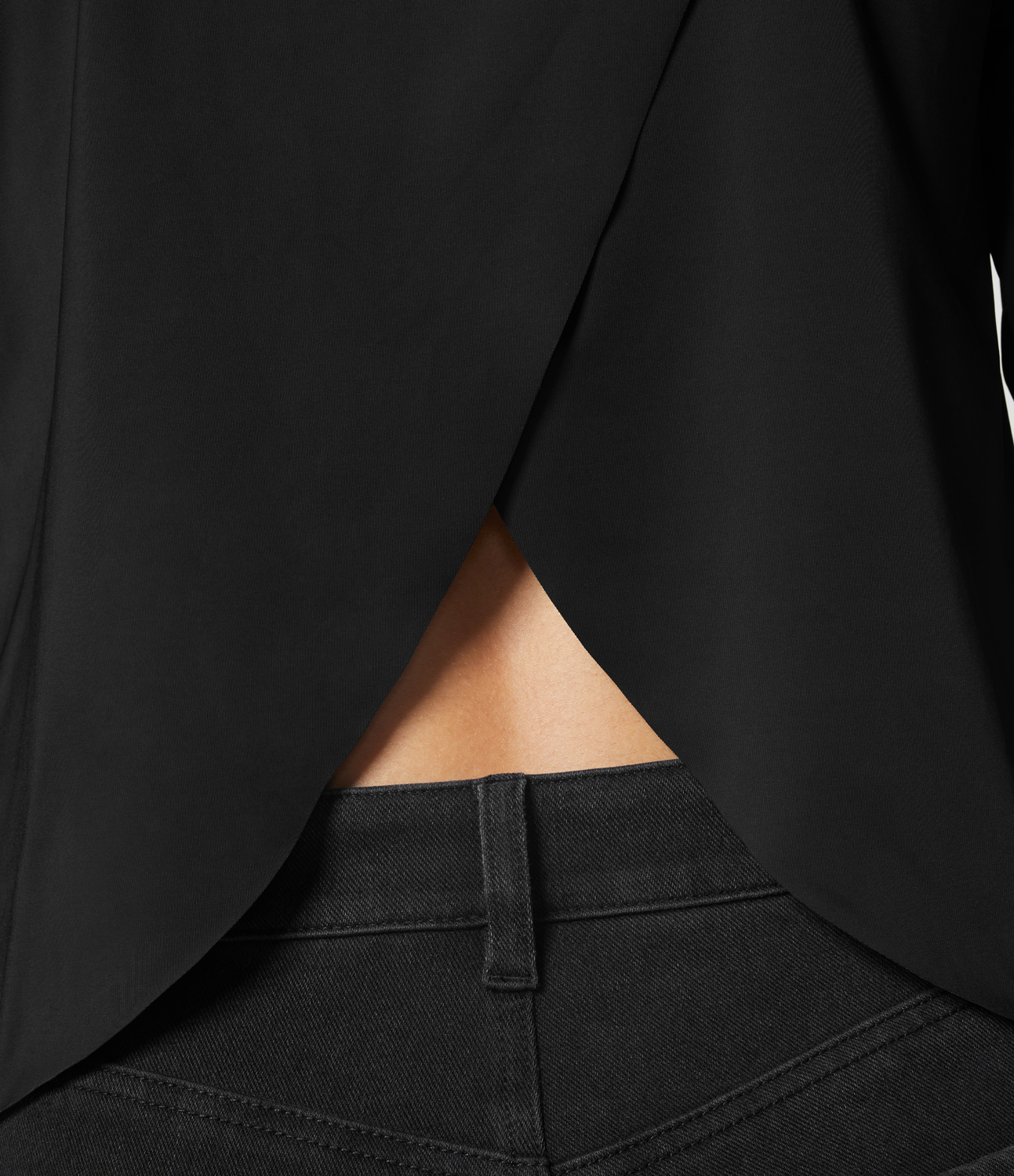 Halara Contrast Mesh Split Hem Long Sleeve Cool Touch Yoga Sports Top  - Black - XS 