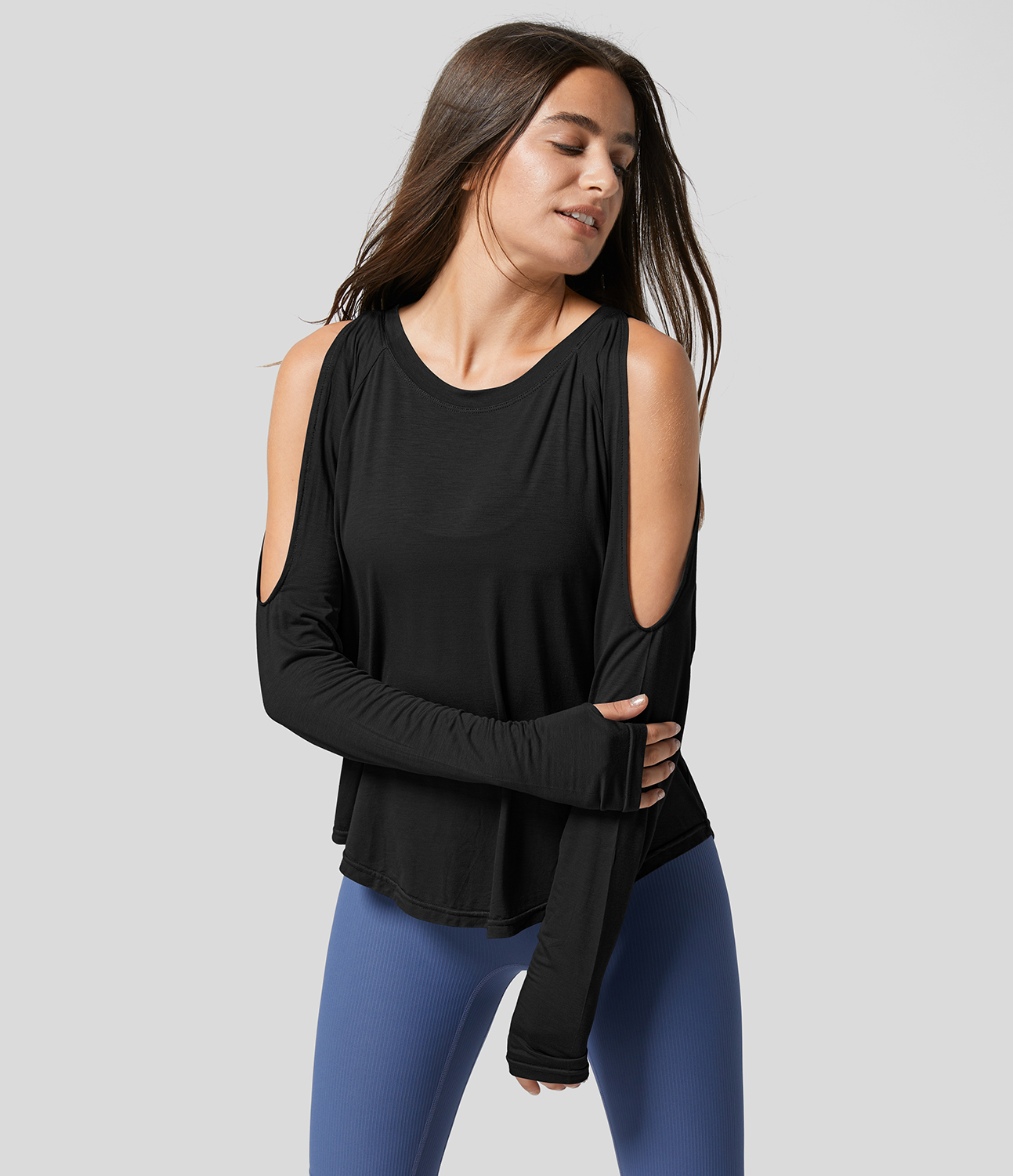 Halara Round Neck Cold Shoulder Long Sleeve Thumb Hole Curved Hem Yoga Sports Top  - Black - L 