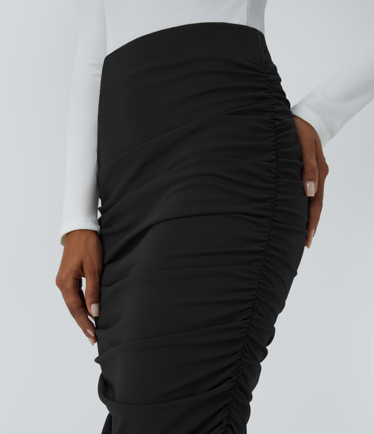 Halara High Waisted Ruched Midi Bodycon Casual Skirt  - Black - S(regular) 