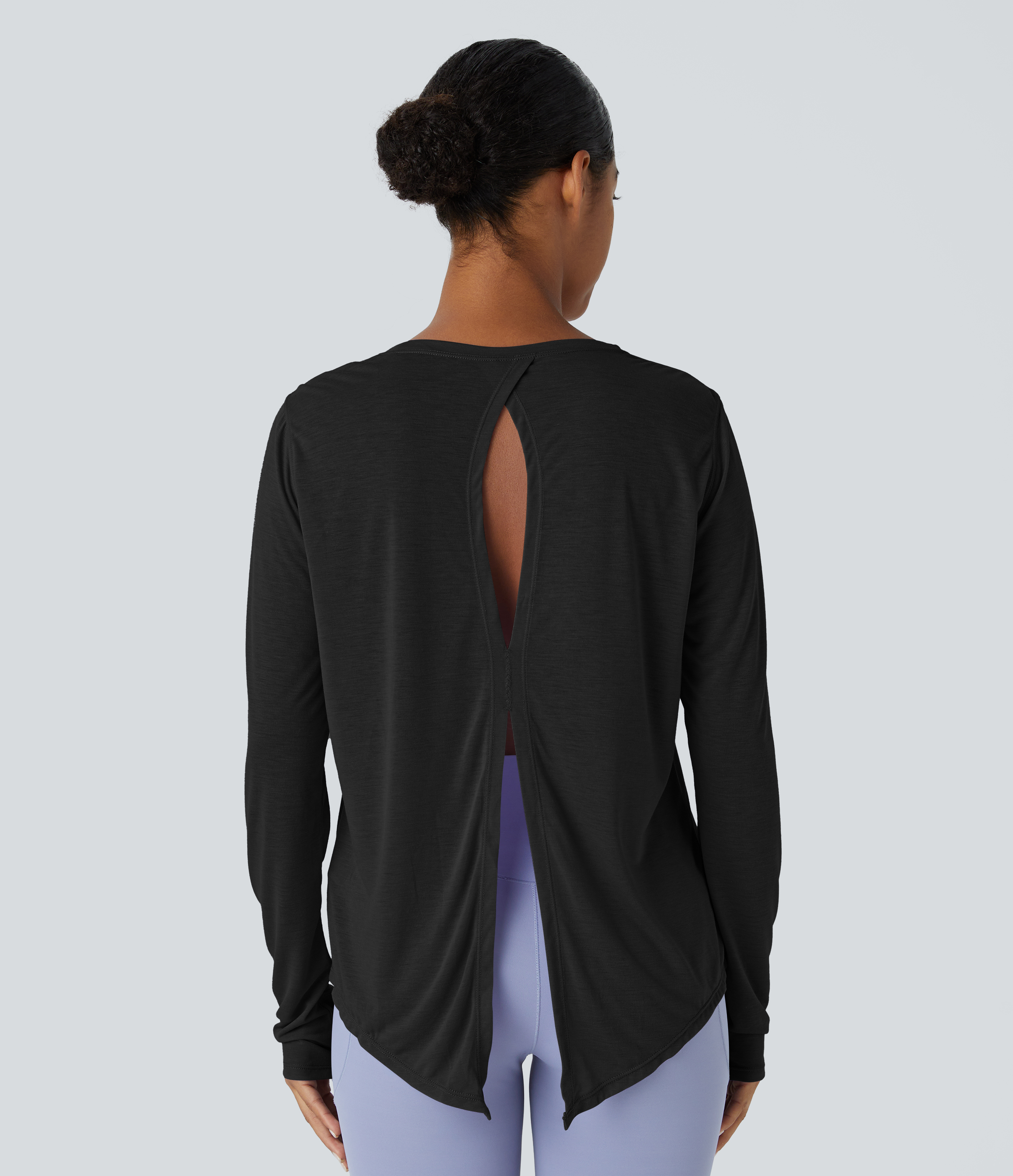 Halara Round Neck Long Sleeve Cut Out Split Tie Back Yoga Sports Top  - Black - XS 