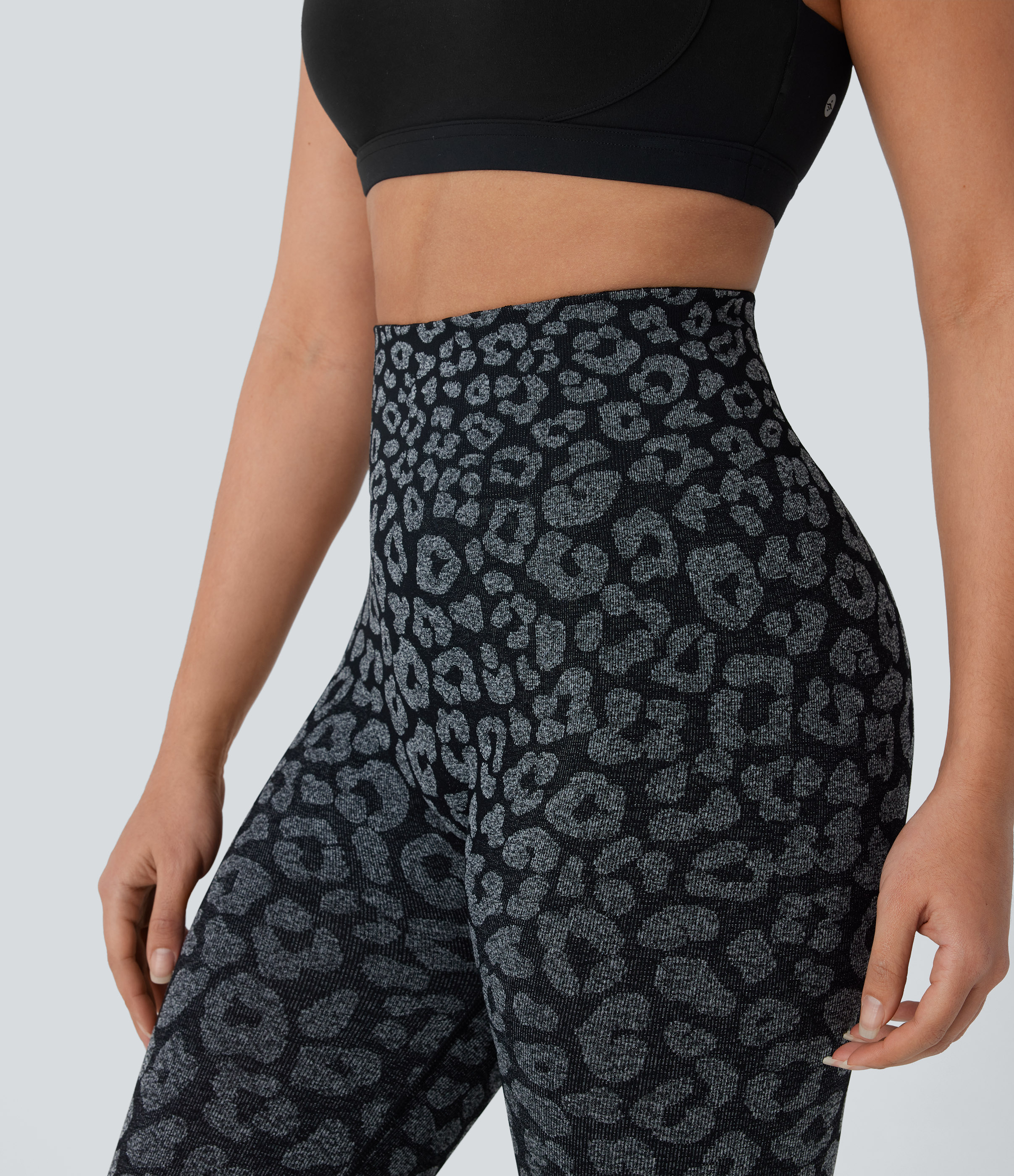 Halara Seamless Flow High Waisted Leopard 7/8 Yoga Leggings  - Dark Grey - XL(7/8) gym leggings leggings with pockets leggings with butt lift 