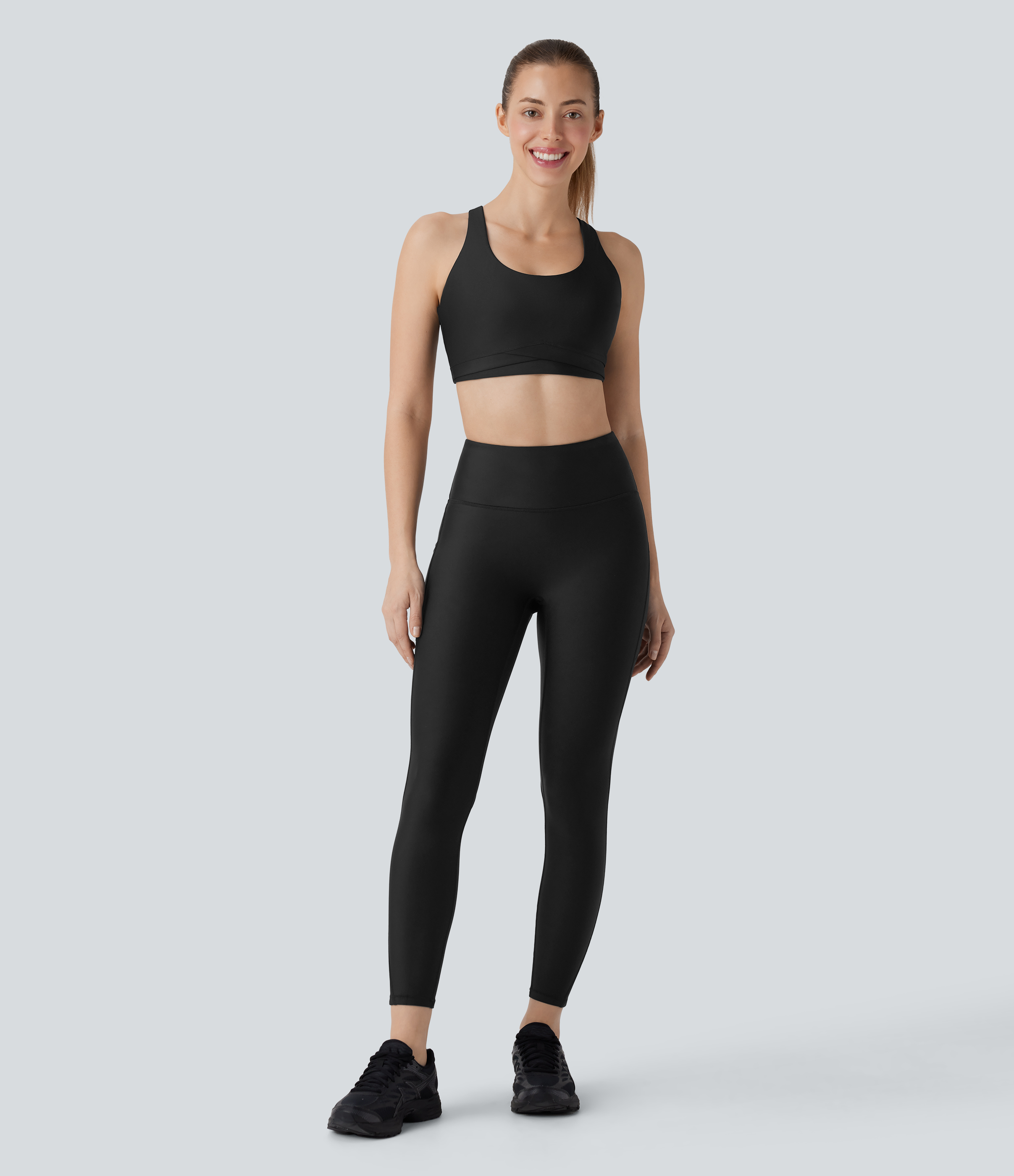 Halara Medium Support Backless Crisscross Adjustable Hook Sheen Workout Sports Bra  - Black - XL push up bra strapless bra backless bra 