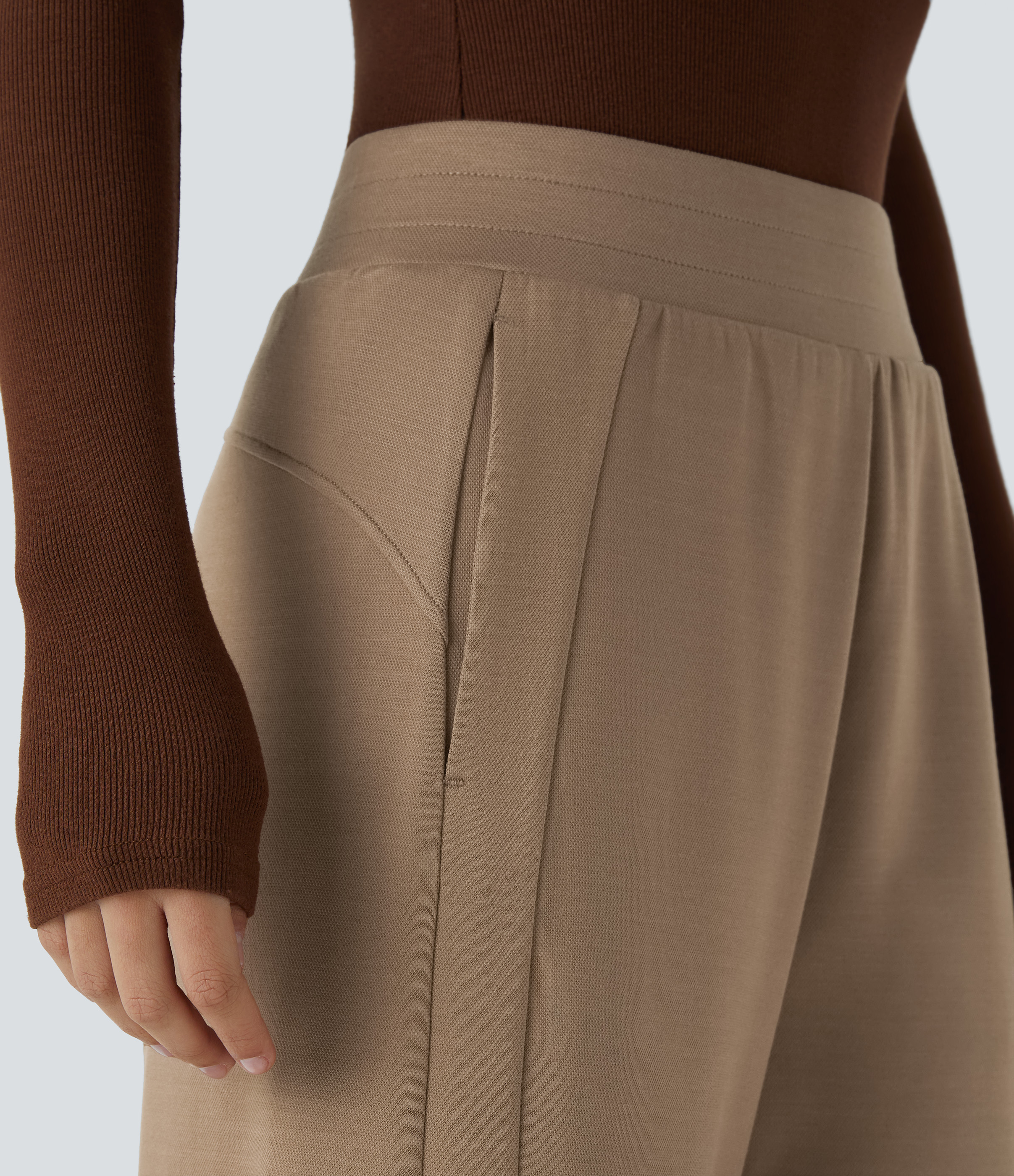 Halara Mid Rise Side Pocket Relaxed Fit Straight Leg Casual Pants  - Metallic Brown - S(regular) sweatpants jogger pants stacked sweatpants 