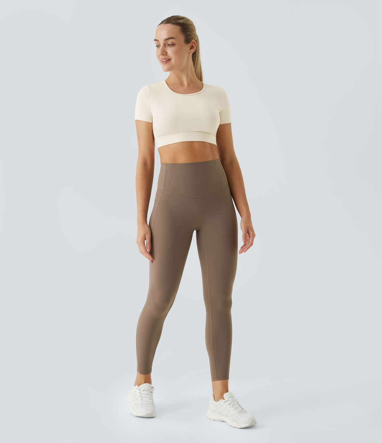 Halara Softlyzeroв„ў Plush Cut Out Backless Skinny Cropped Yoga Spors Top-UPF50+  - Solitary Star - M 