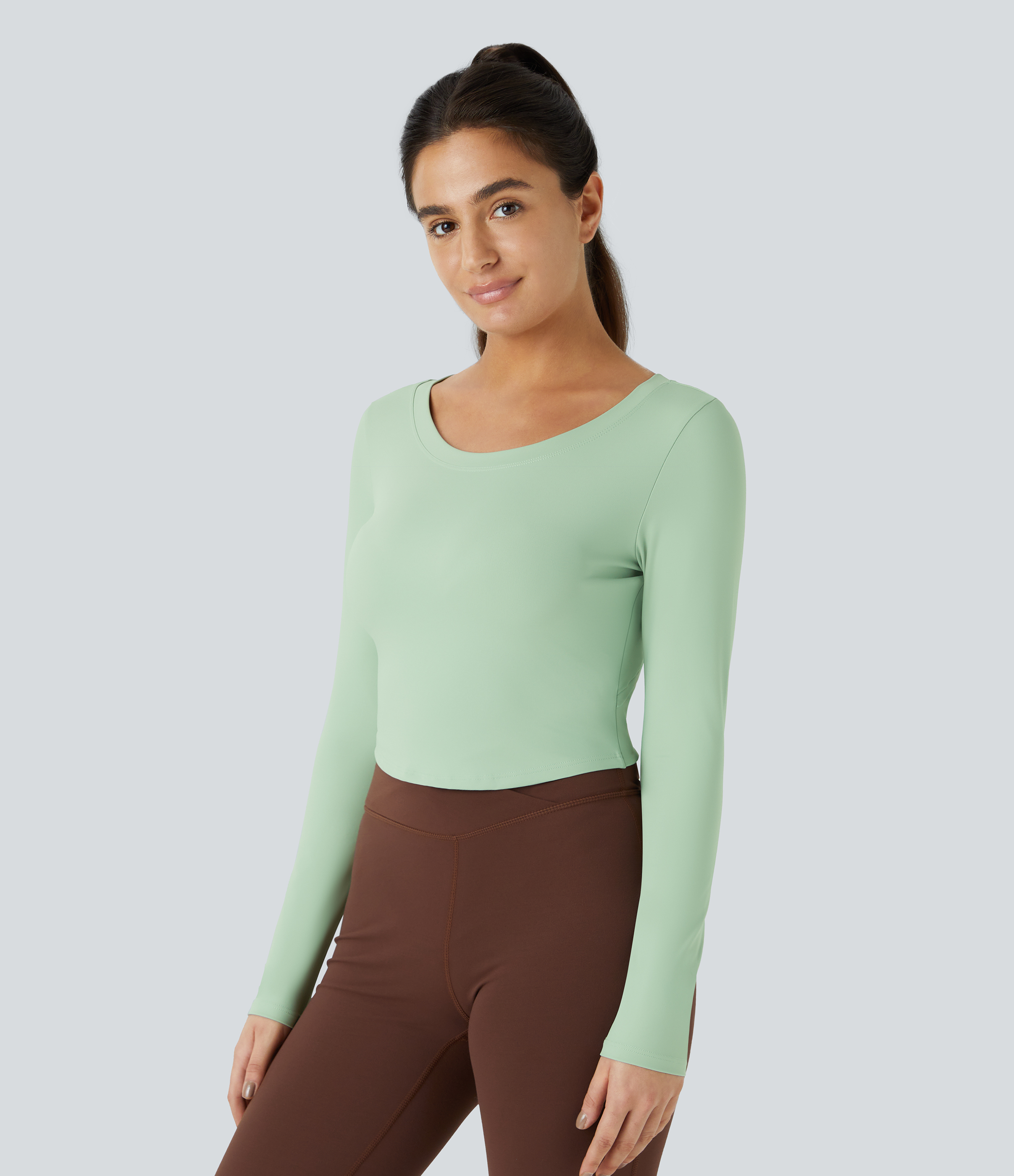 Halara Long Sleeve Backless Cut Out Tie Back Cropped Barre Ballet Dance Sports Top  - Light Bean Green - L 