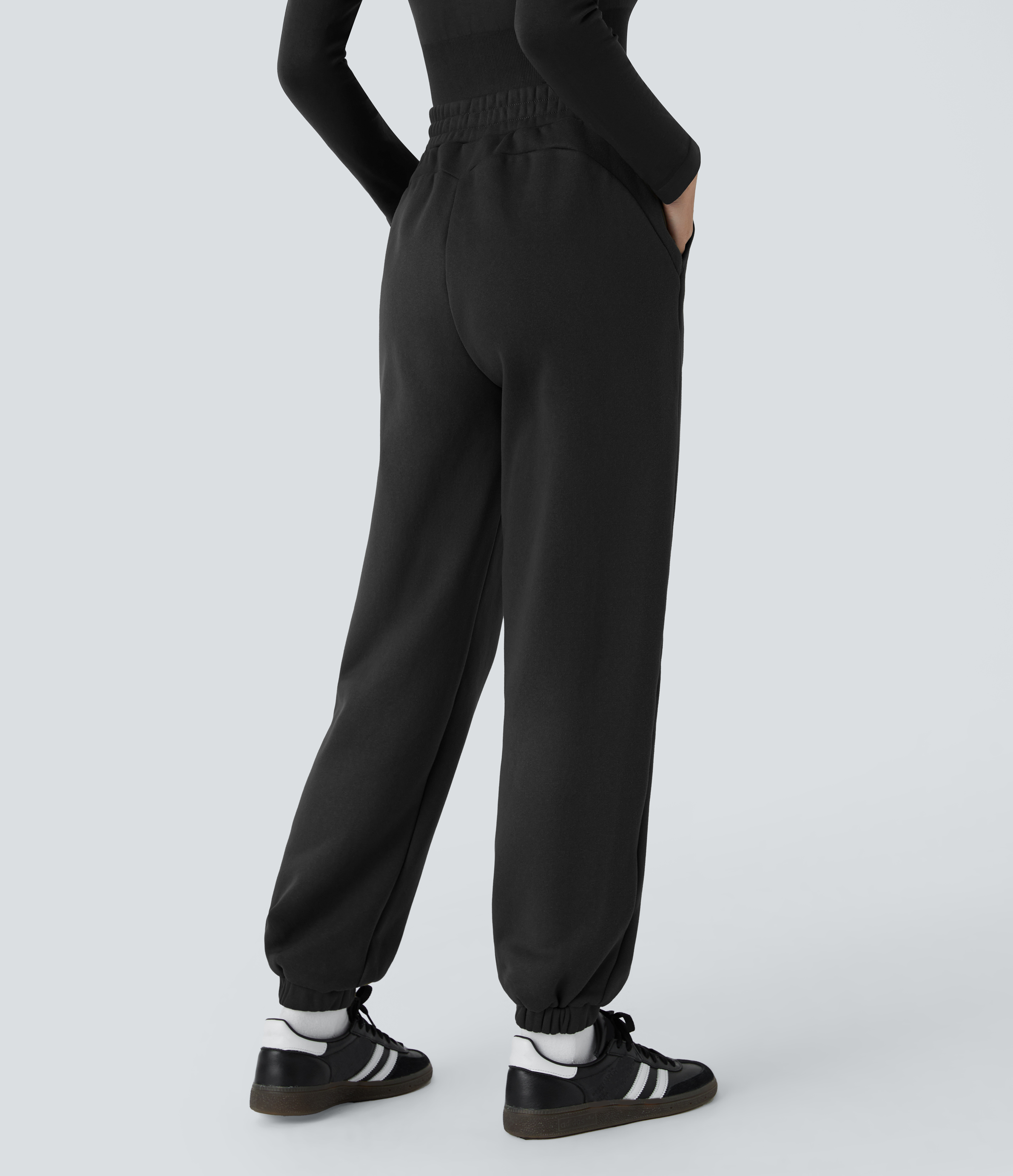 Halara Mid Rise Side Pocket Thermal Casual Joggers  - Black - S(regular) 
