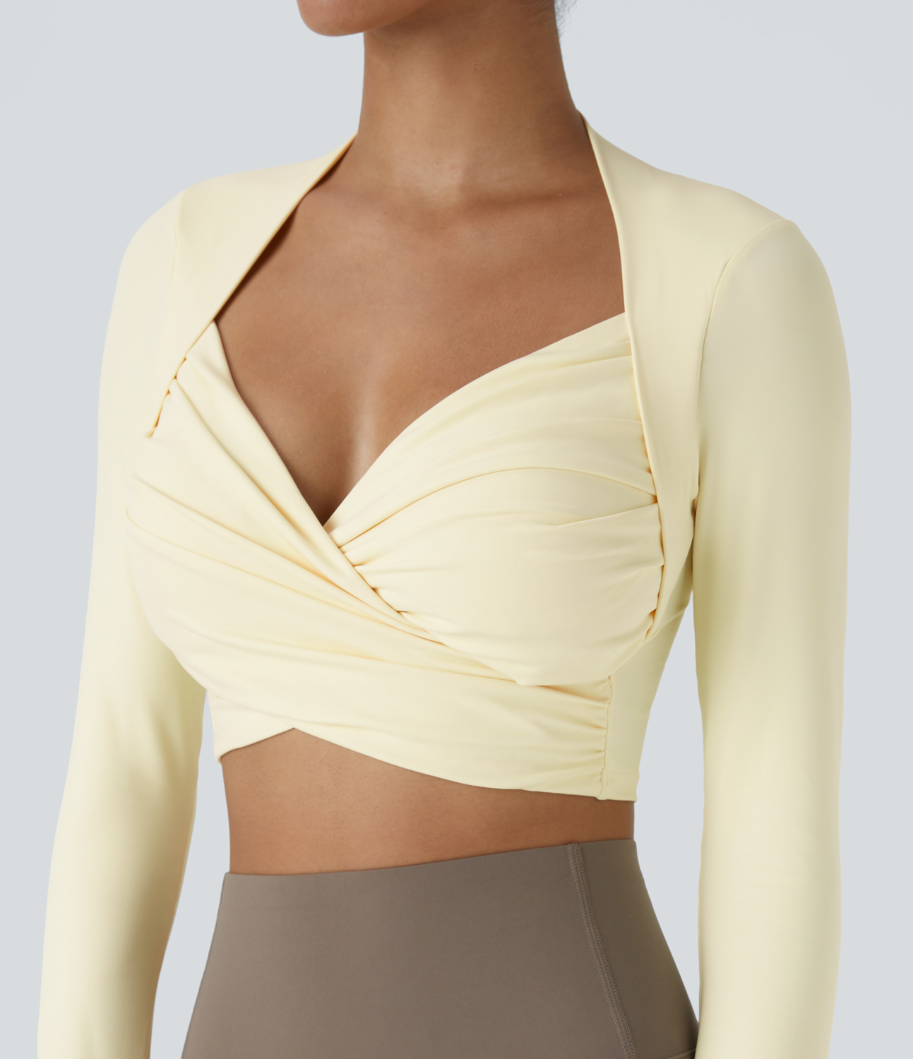 Halara V Neck Crisscross Ruched Thumb Hole Cropped Yoga Sports Top  - Milky Yellow - L 