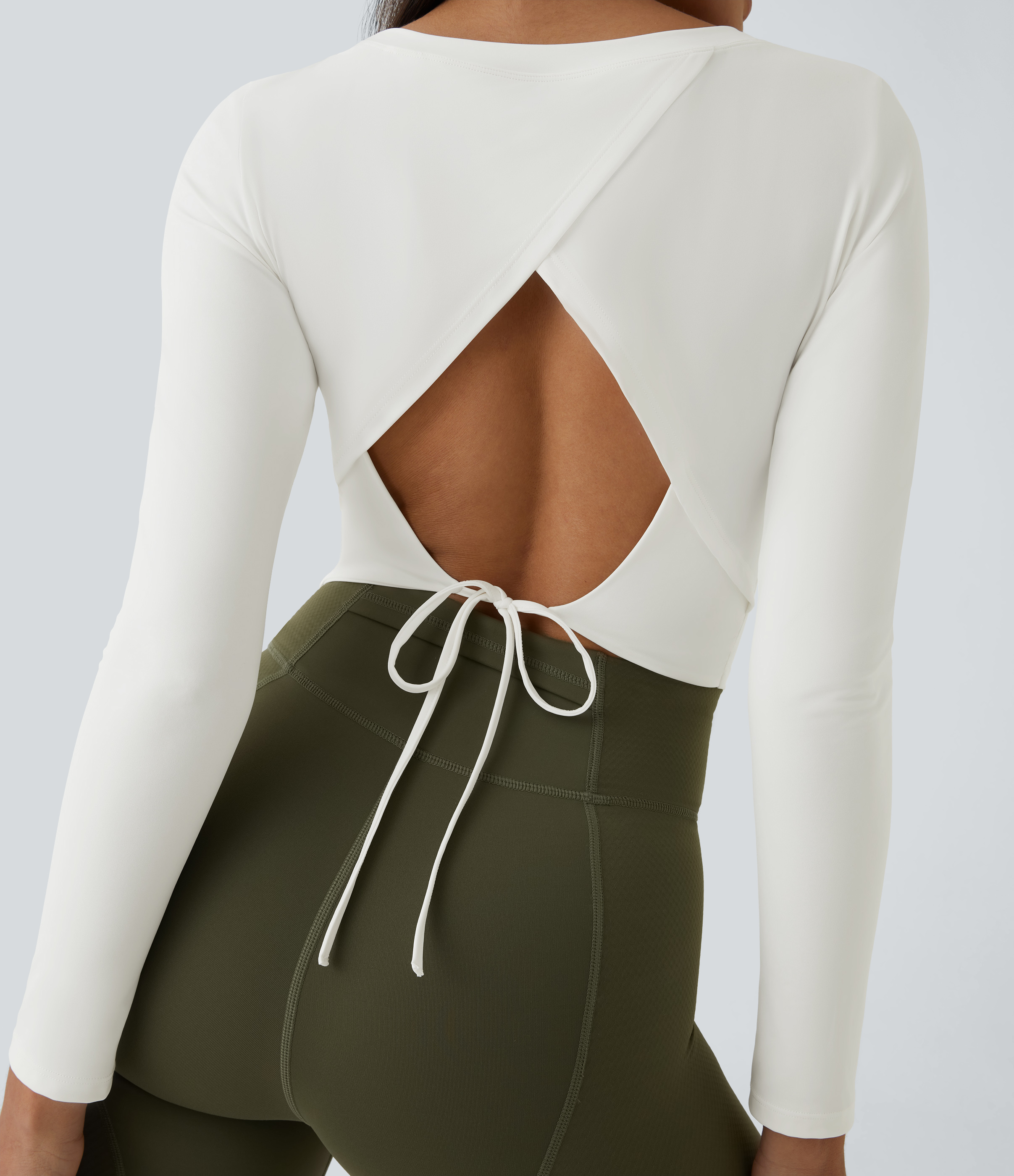 Halara Long Sleeve Backless Cut Out Tie Back Cropped Barre Ballet Dance Sports Top  - White - XL 