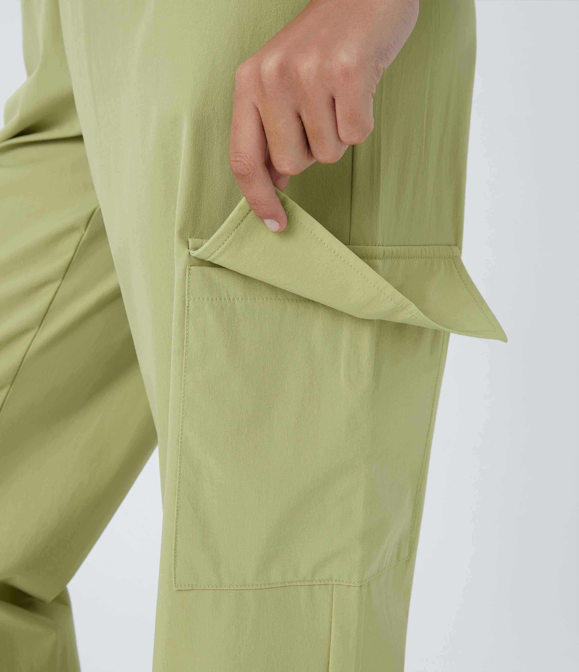 Halara Mid Rise Drawstring Side Pocket Casual Cargo Joggers  - Winter Pear - S 