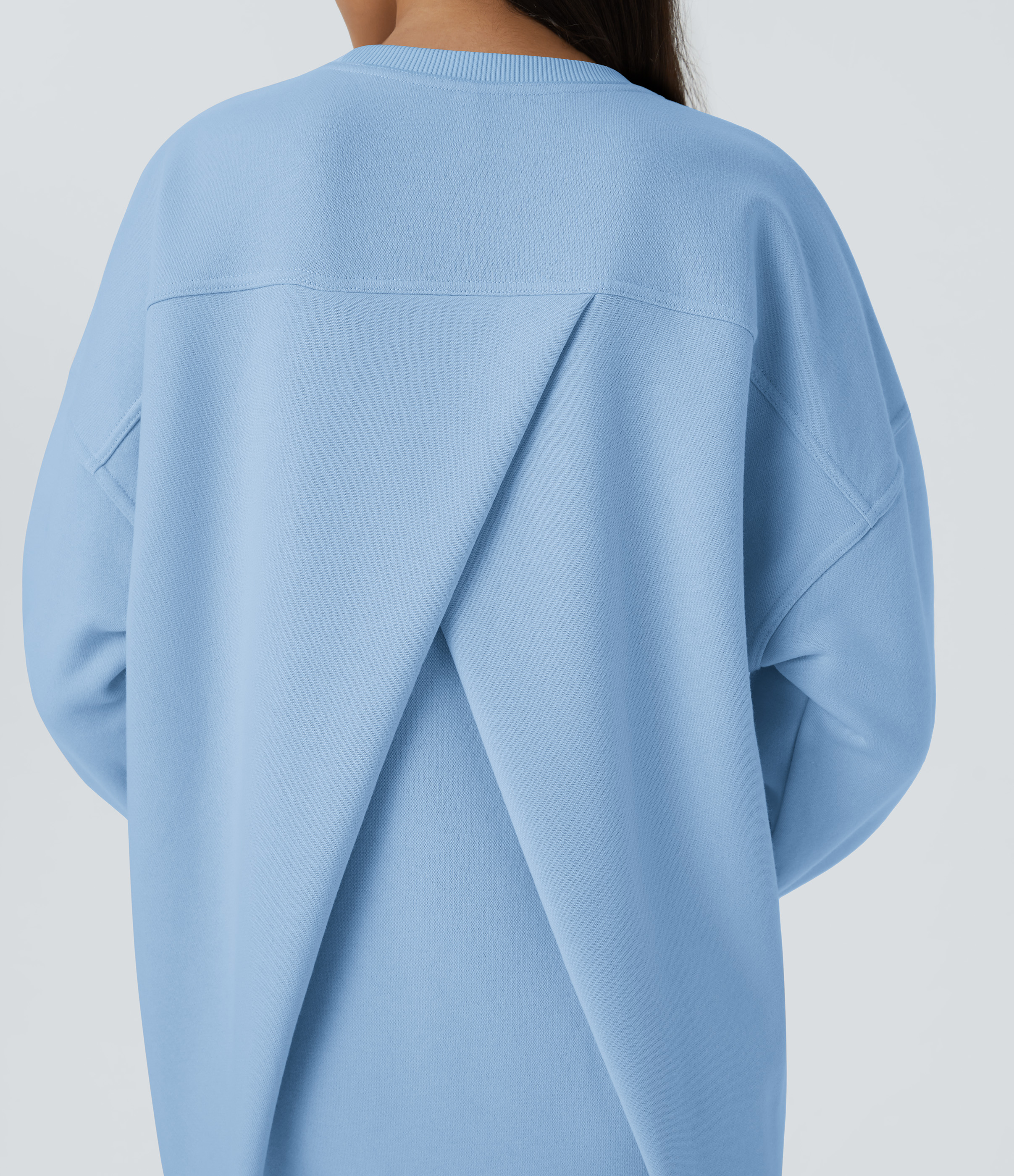 Halara Round Neck Long Sleeve Side Pocket Oversize Fleece Casual Sweatshirt  - Cool Ice Blue - M 