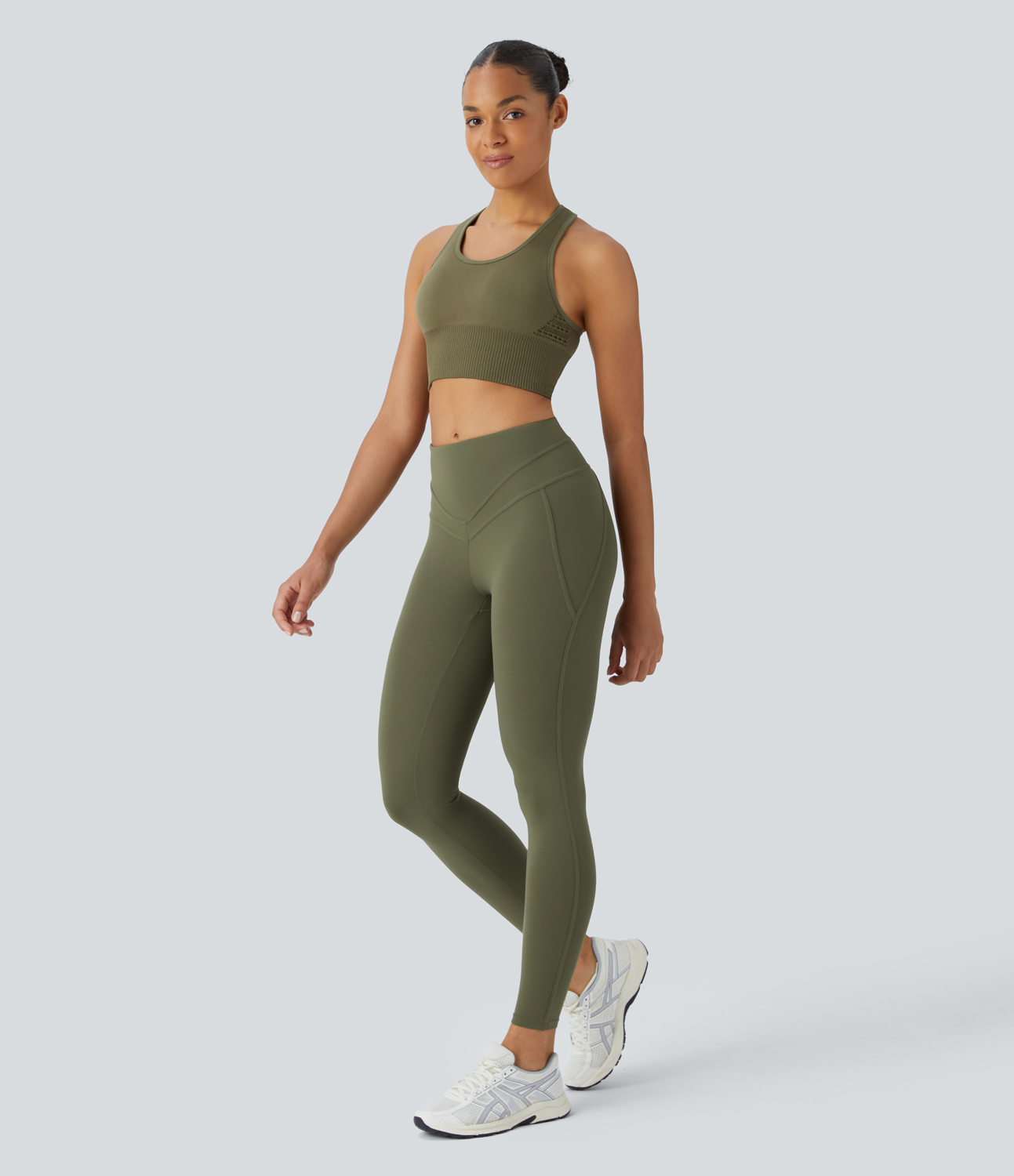 Halara Seamless Flow Medium Support Racerback T Back Workout Sports Bra  - Deep Sage - L push up bra strapless bra backless bra sticky bra 