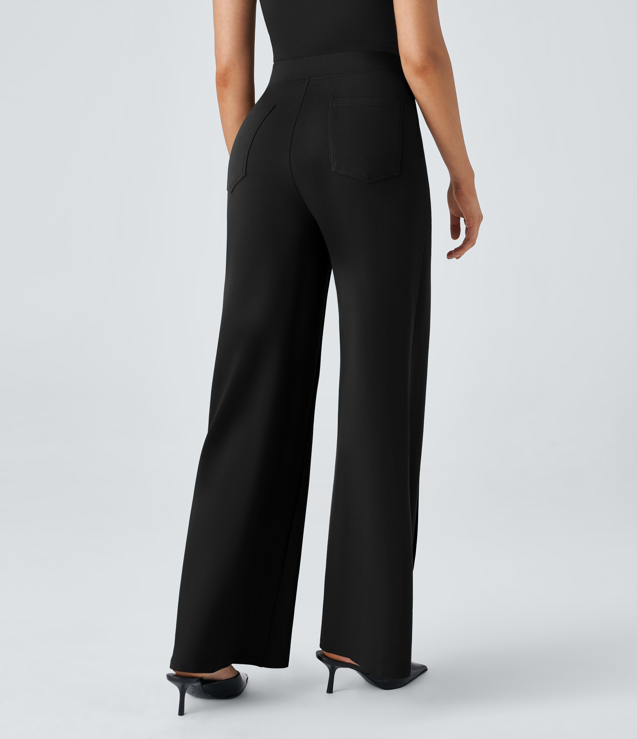 Schwarz Stoffhose mit hohem Bund und Knopftasche und weitem Bein / 2