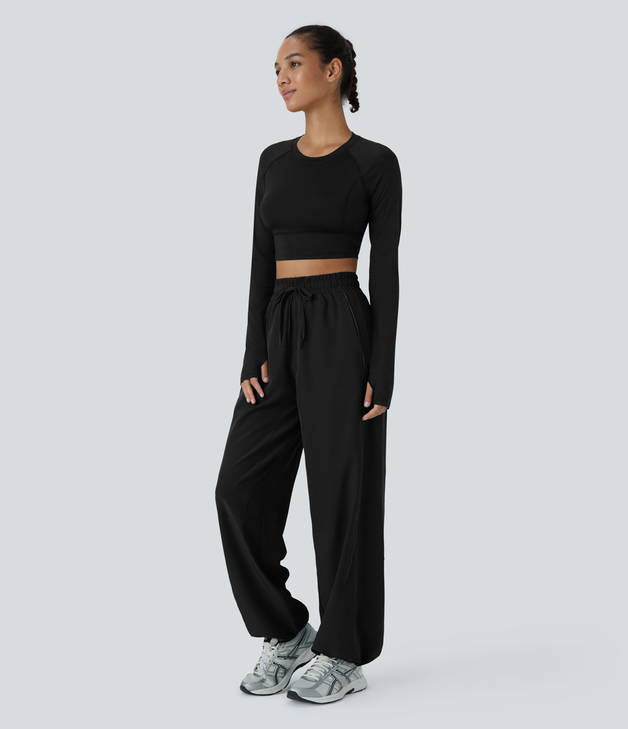 Halara High Waisted Drawstring Side Pocket Adjustable Hem Reflective Line Running Pants  - Black - M(regular) sweatpants jogger pants 