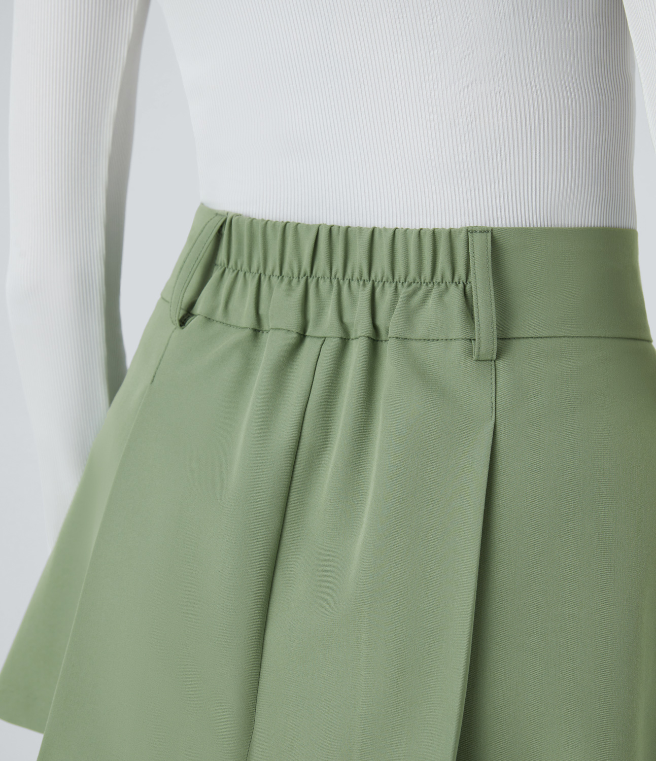 Halara High Waisted Button Zipper Side Pocket Pleated Micro Mini Casual Skirt  - Light Grass Cake Green - M(regular) 