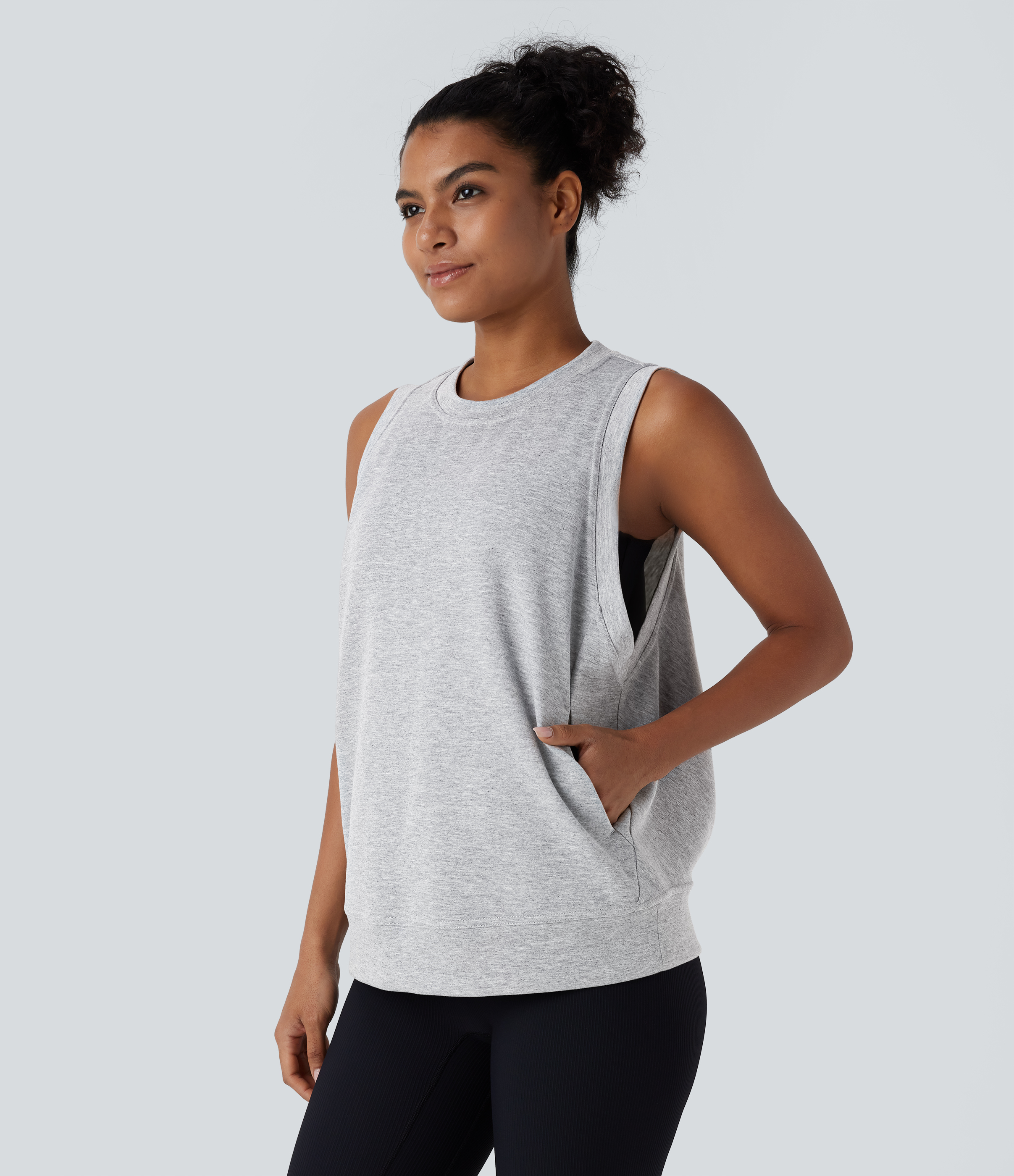 Halara Round Neck Side Pocket Casual Tank Top Tank Top - Fog Gray - L golf tops halter top tunic tops sleeveless tops backless top 