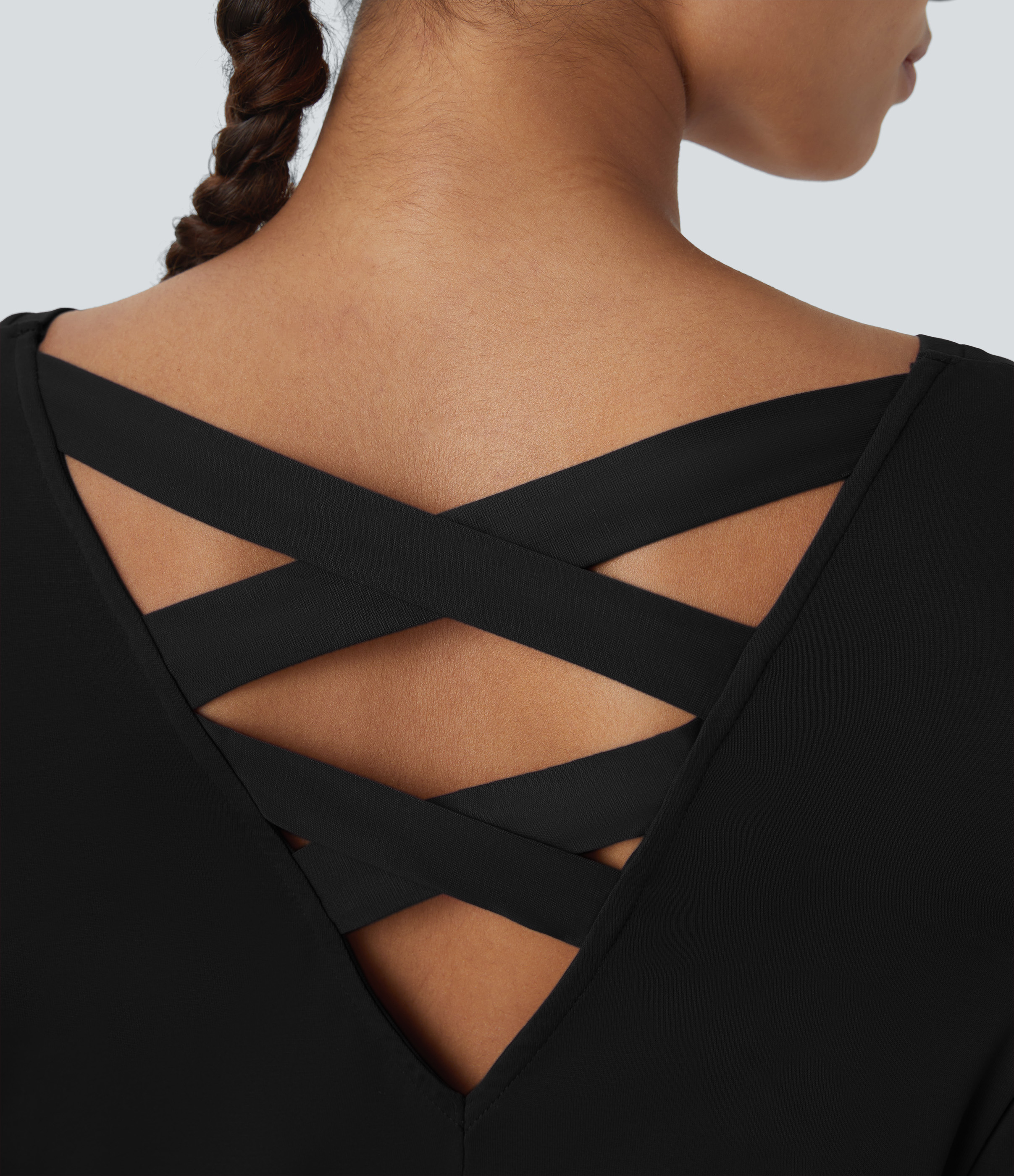 Halara Crisscross Cut Out Thumb Hole Cropped Yoga Sports Top  - Black - XL 