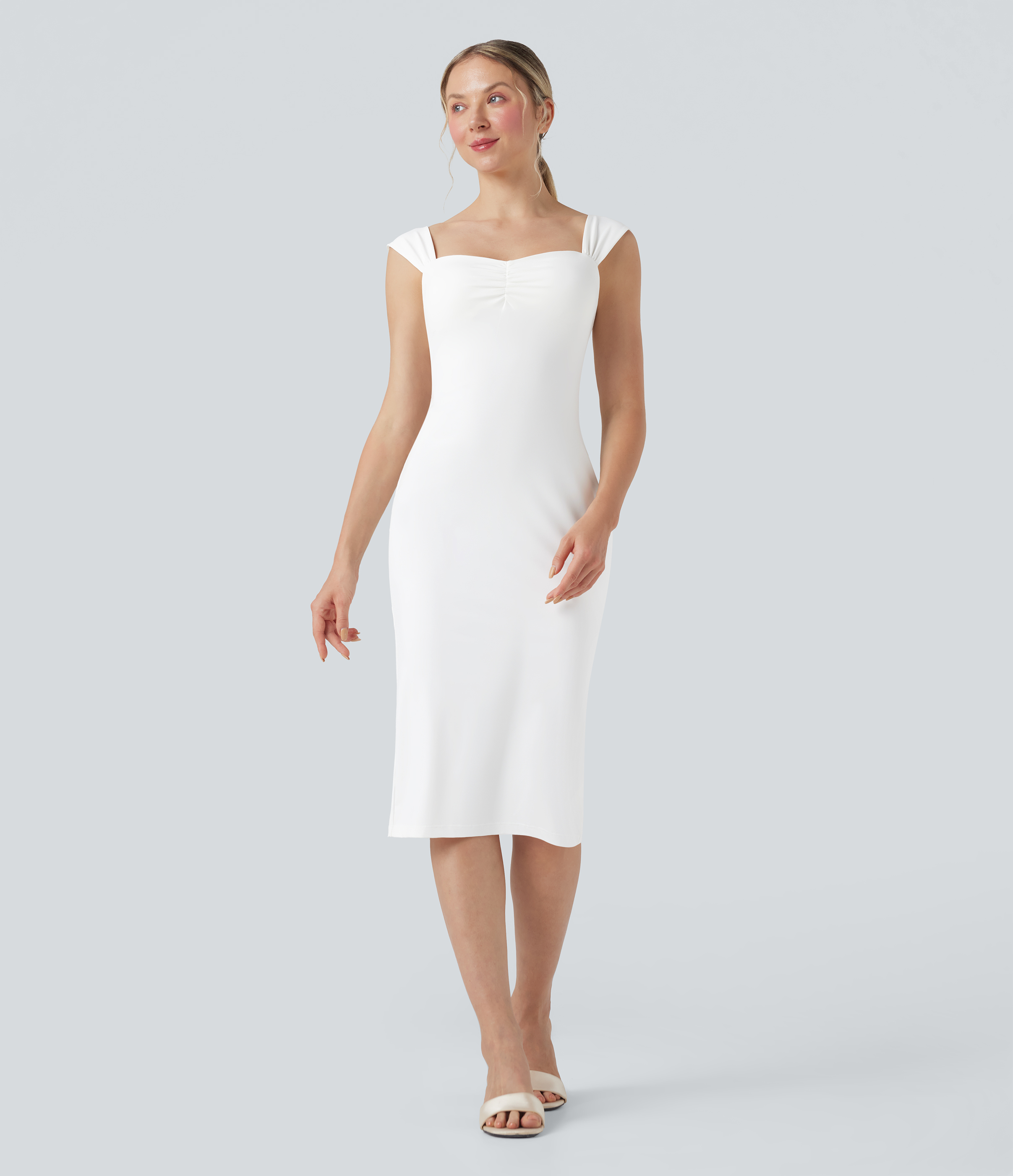 Blanc Robe midi moulante à décolleté cœur / 1