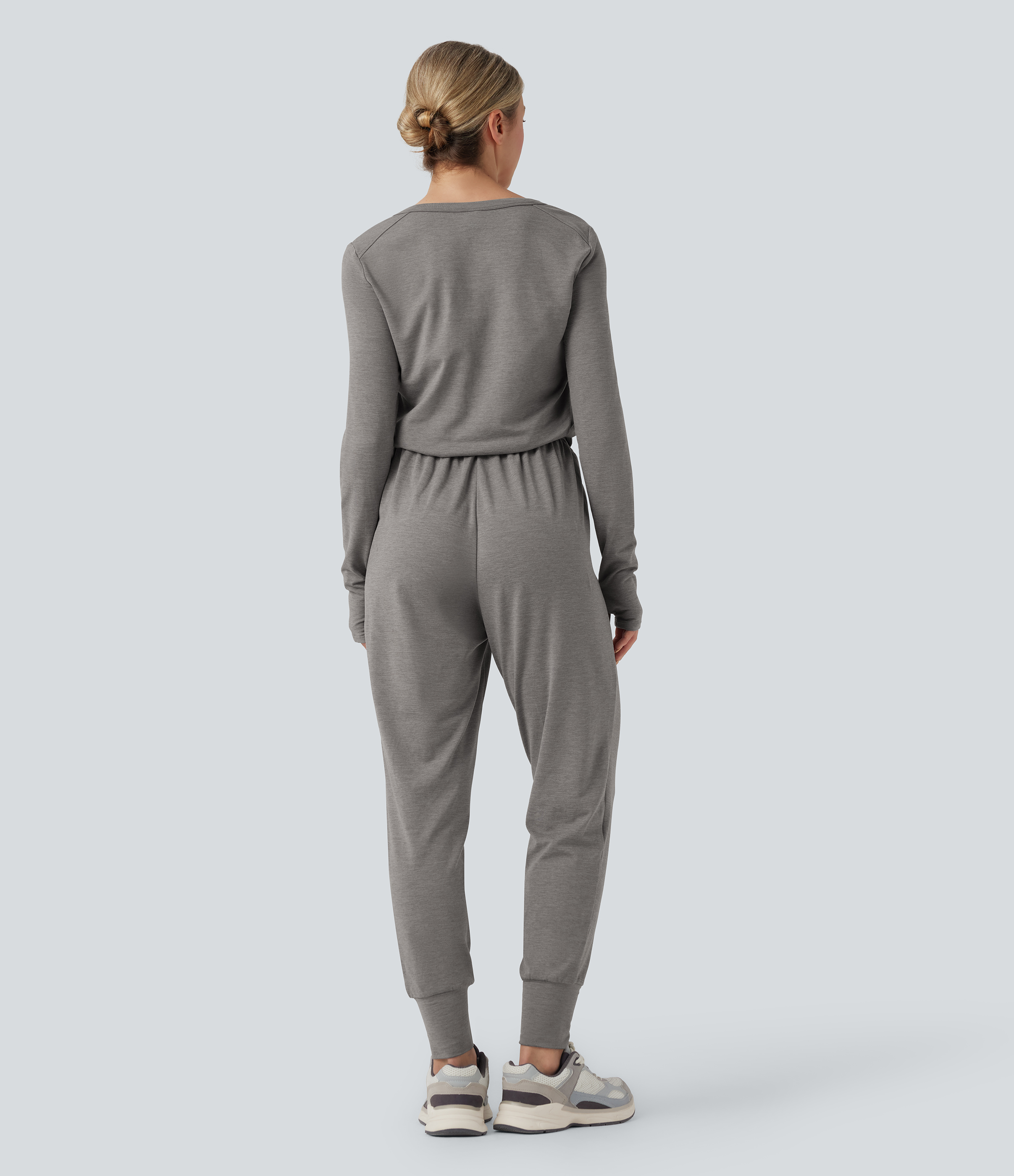 Mottled Earth Gray Jumpsuit deportivo de manga larga con cuello en V, abertura para el pulgar y cordón ajustable con bolsillos - Edición Easy Peezy / 2
