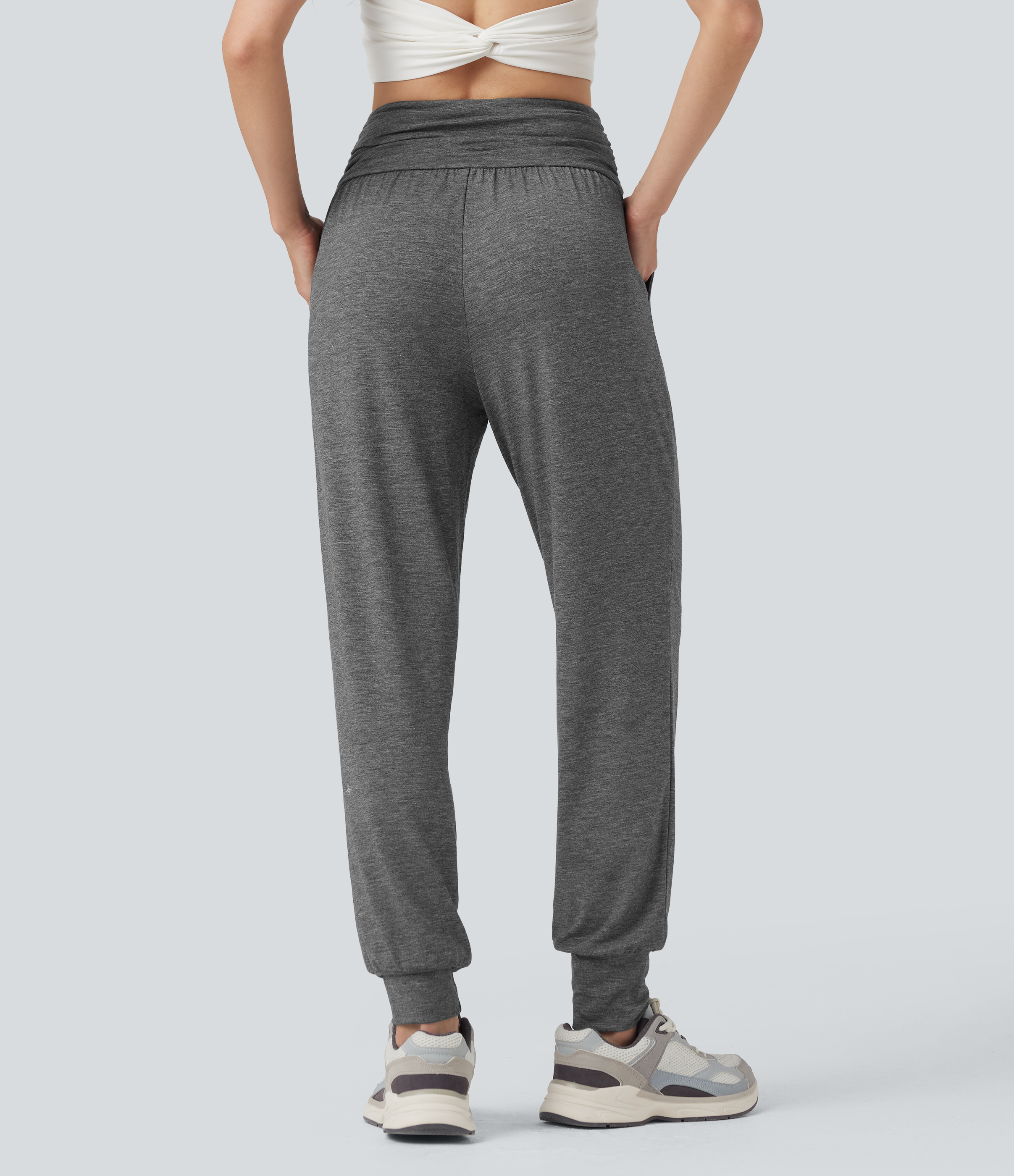 Darl Gray Floral Yarn Žíhané jógové joggery s vysokým pasem, řasením a kapsami / 2