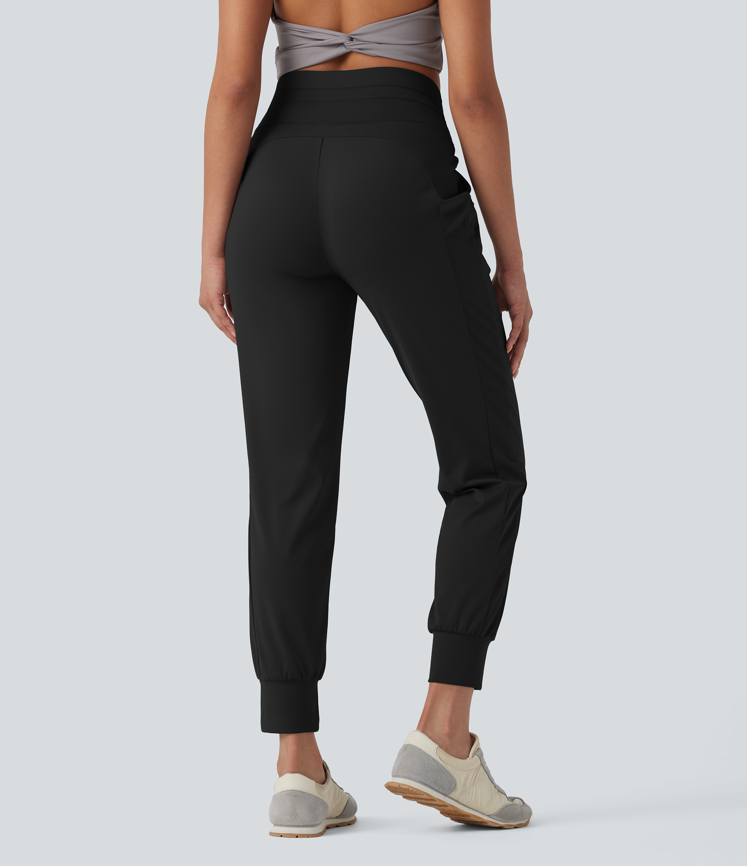 Negro Pantalones deportivos de yoga de tiro alto con cordón y secado rápido con bolsillos y protección UPF 40+ / 2