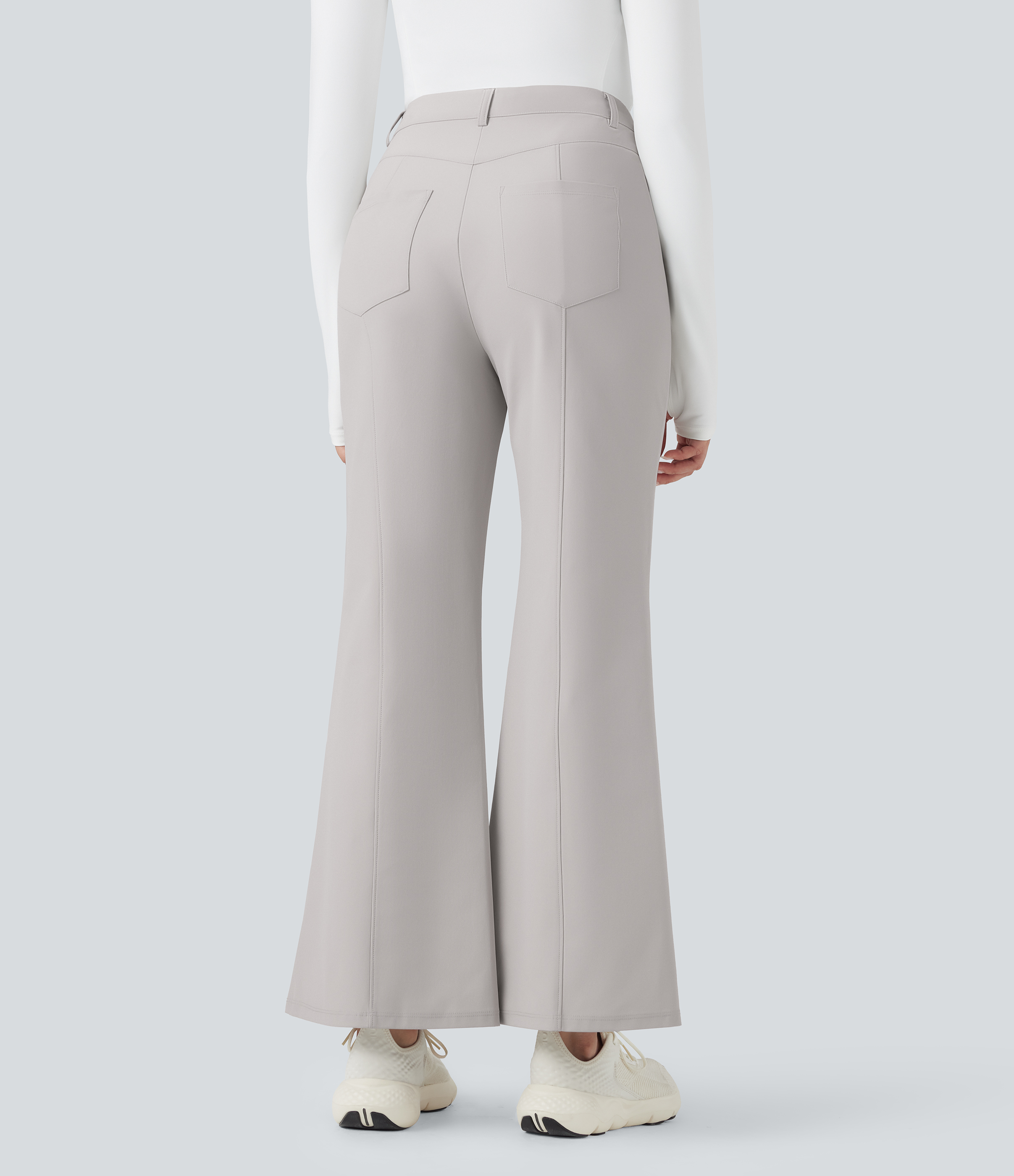 Quiet Gray Pantalones de golf de tiro alto con secado rápido y corte acampanado con bolsillo para tee de golf y UPF40+ / 2