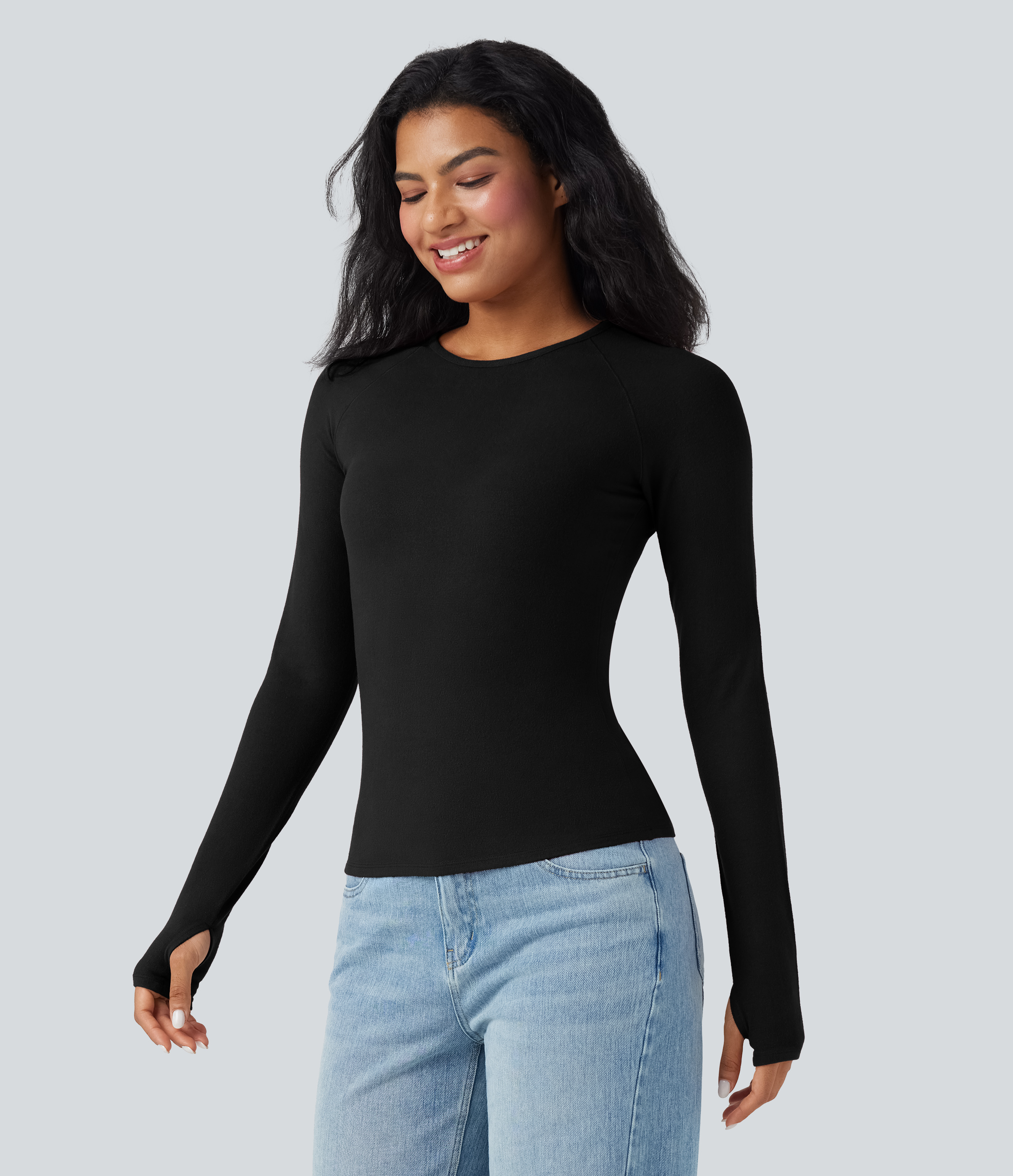 Haut chaud ajusté col rond manches longues à trous pouces