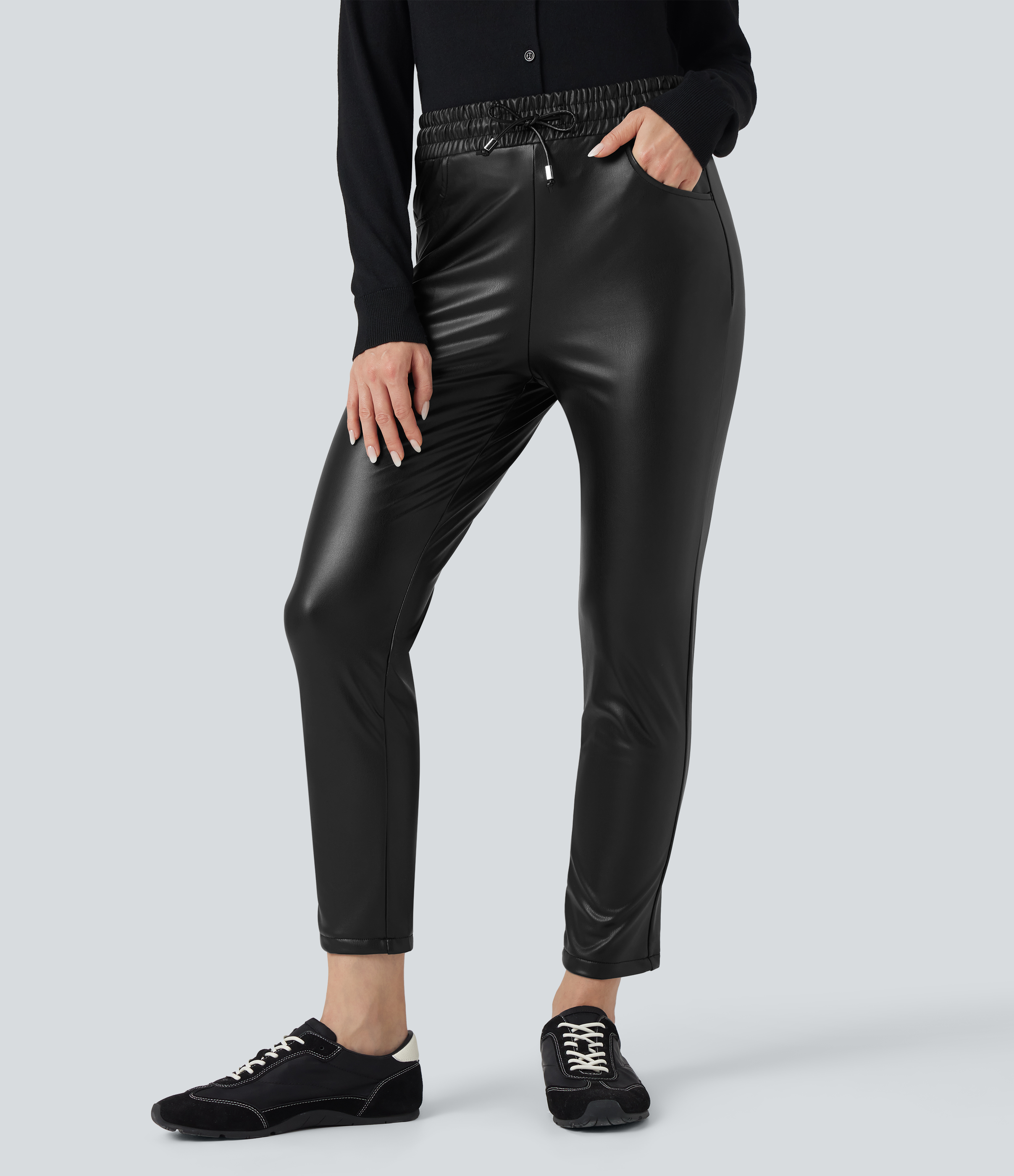 Schwarz Hose mit hohem Bund, Kordelzug und dehnbarem PU-Fleece, 7/8-Länge, legere, schmal zulaufende Passform mit Taschen / 2