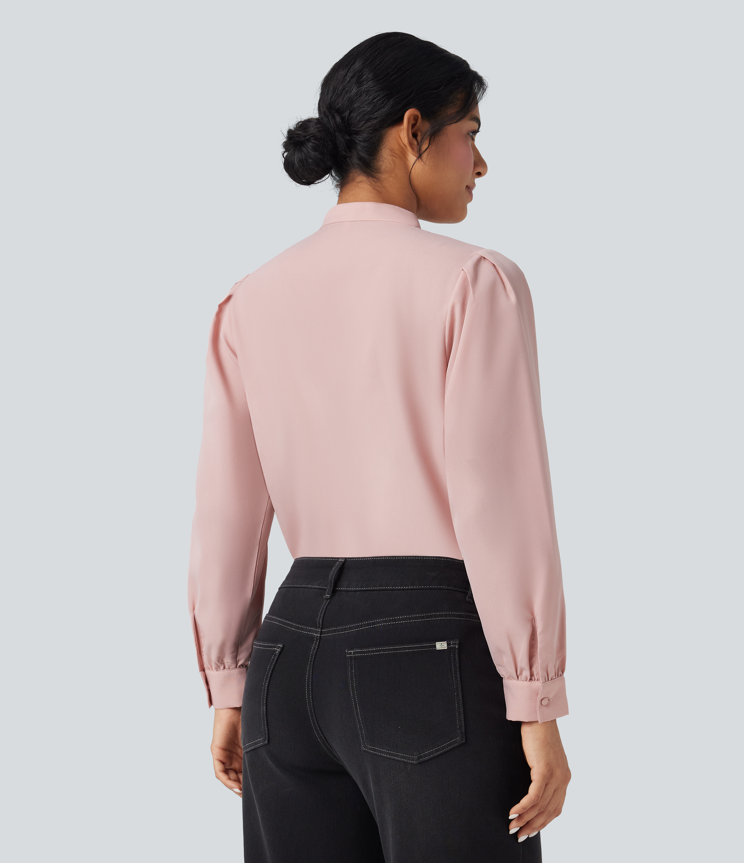 Light Elegant Pink Camisa casual de manga larga con cuello alto / 2