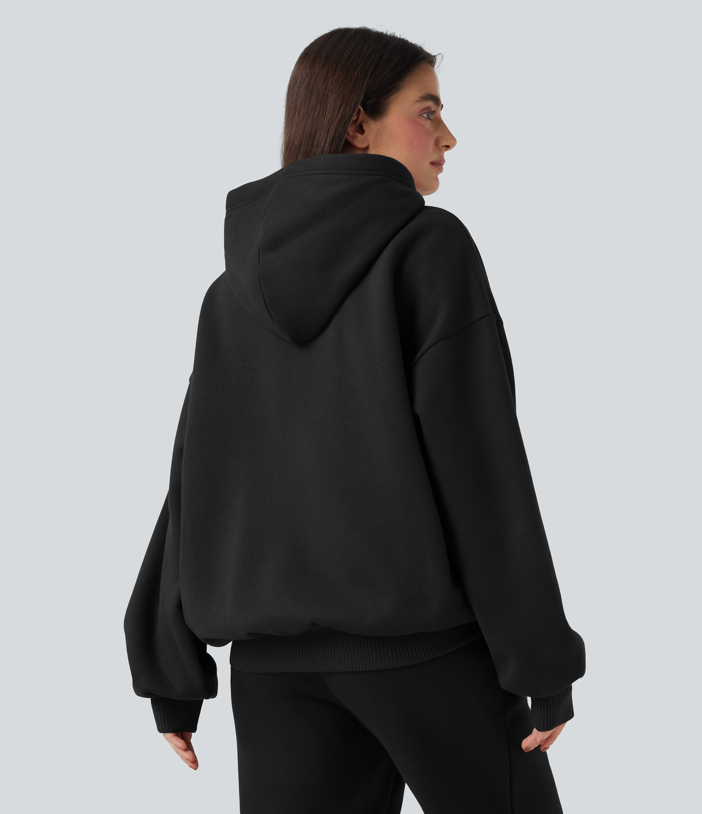 Noir Sweat à capuche en coton molleton manches longues avec poches / 2