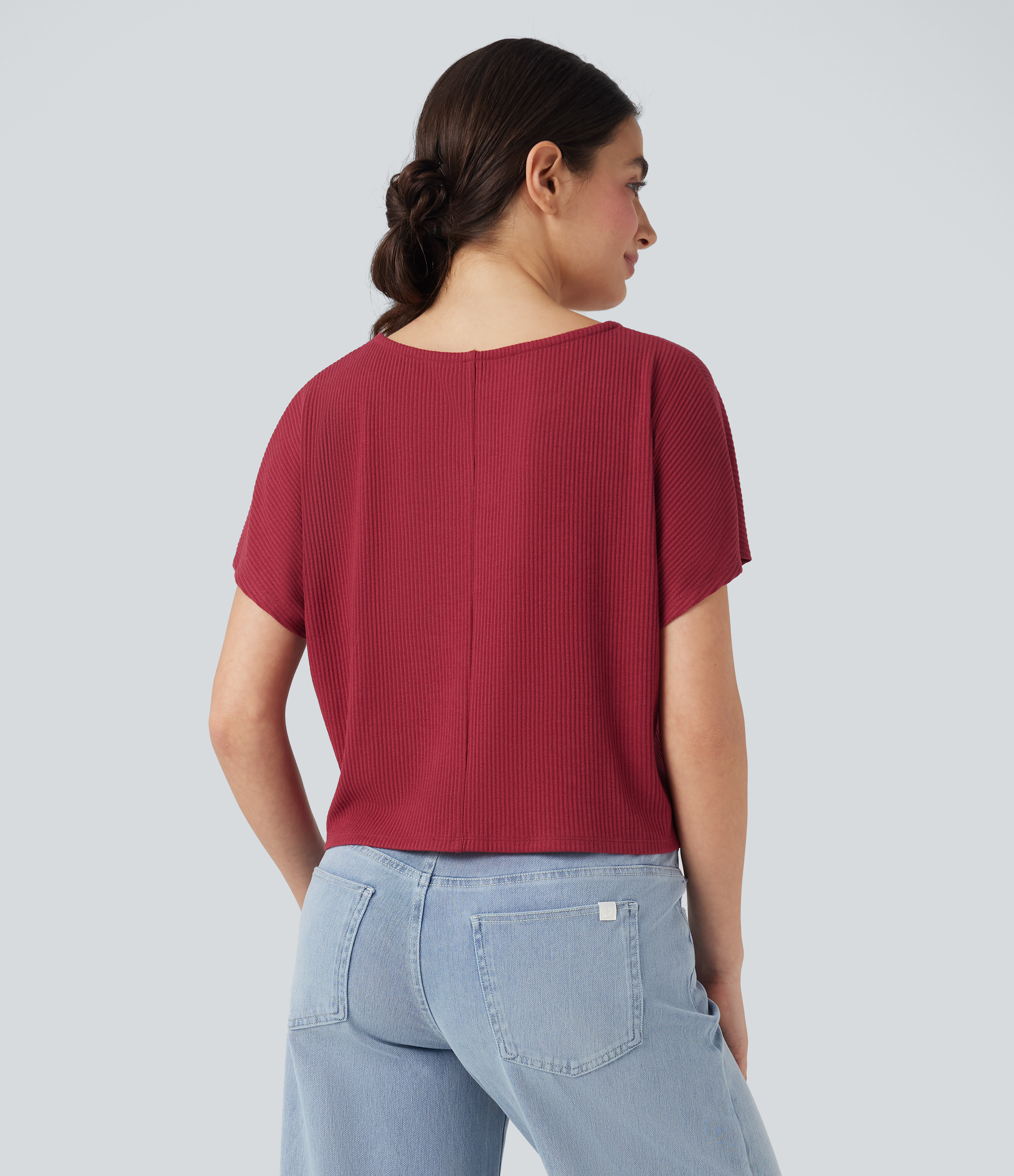 Karanda Red Lässiges T-Shirt aus geripptem Strick mit Fledermausärmeln / 2