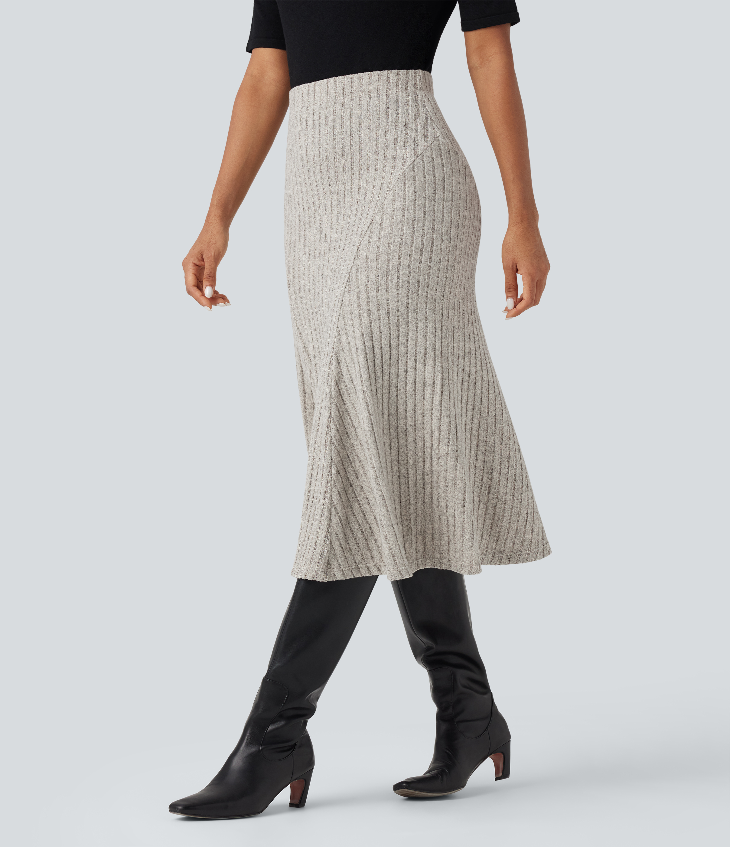 Lässiger Midirock in A-Linie aus Rippstrick mit hohem Bund