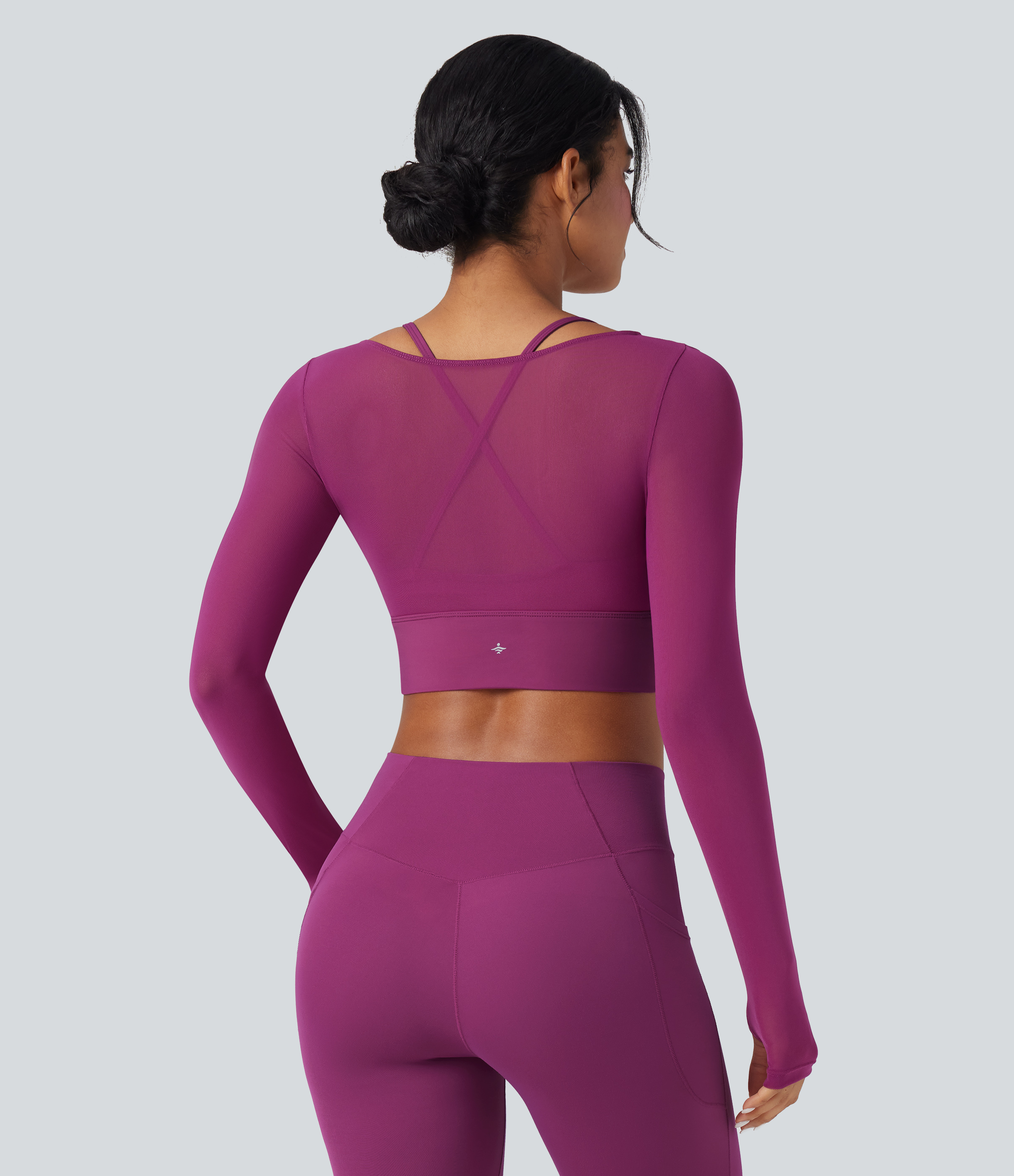 Haut de sport yoga cropped 2-en-1 SoftlyZero™ Plush mesh contrastant manches longues à trous pouces